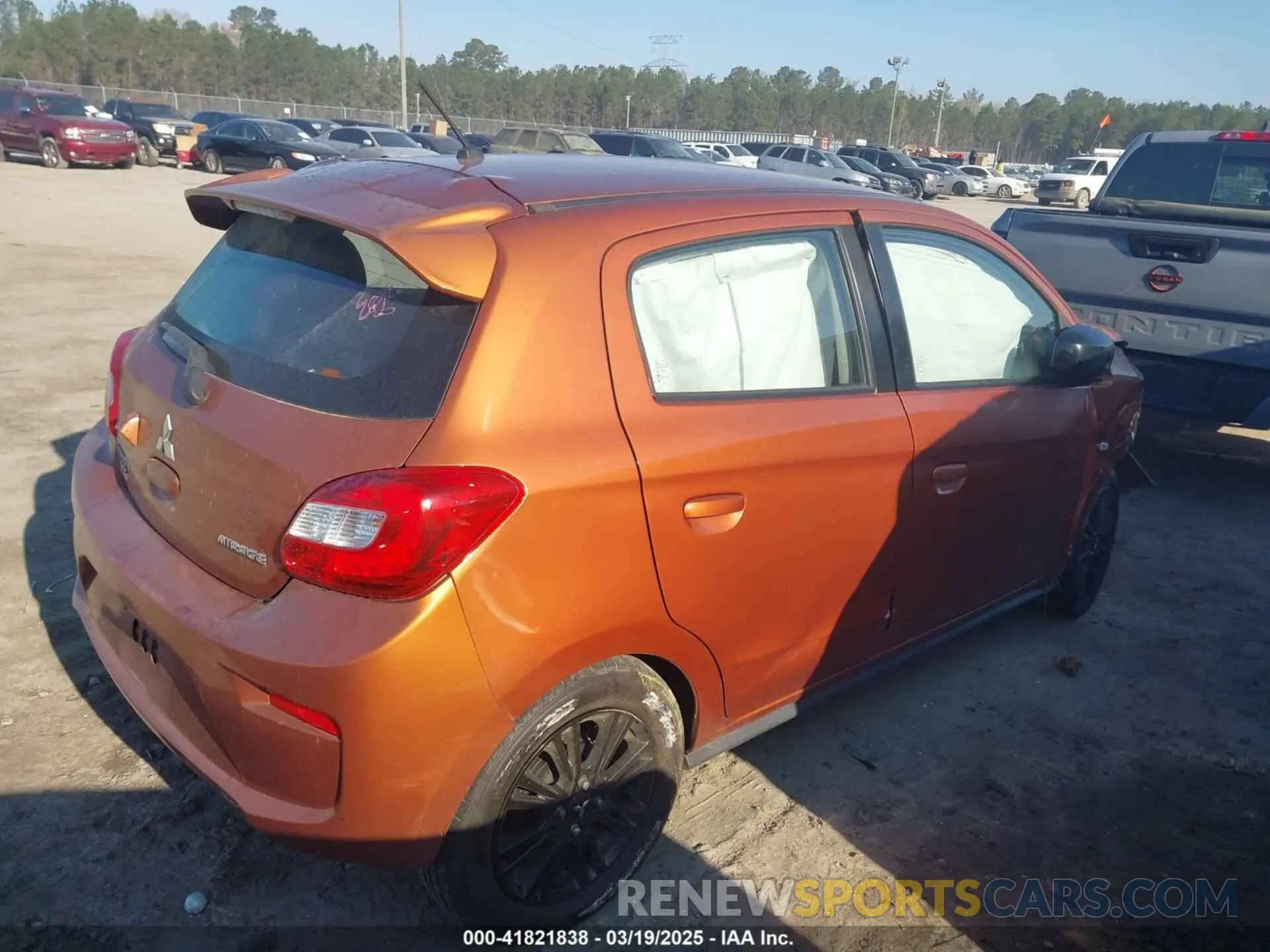 13 fotografías del automóvil dañado ML32A5HJ6KH004920 MITSUBISHI MIRAGE 2019