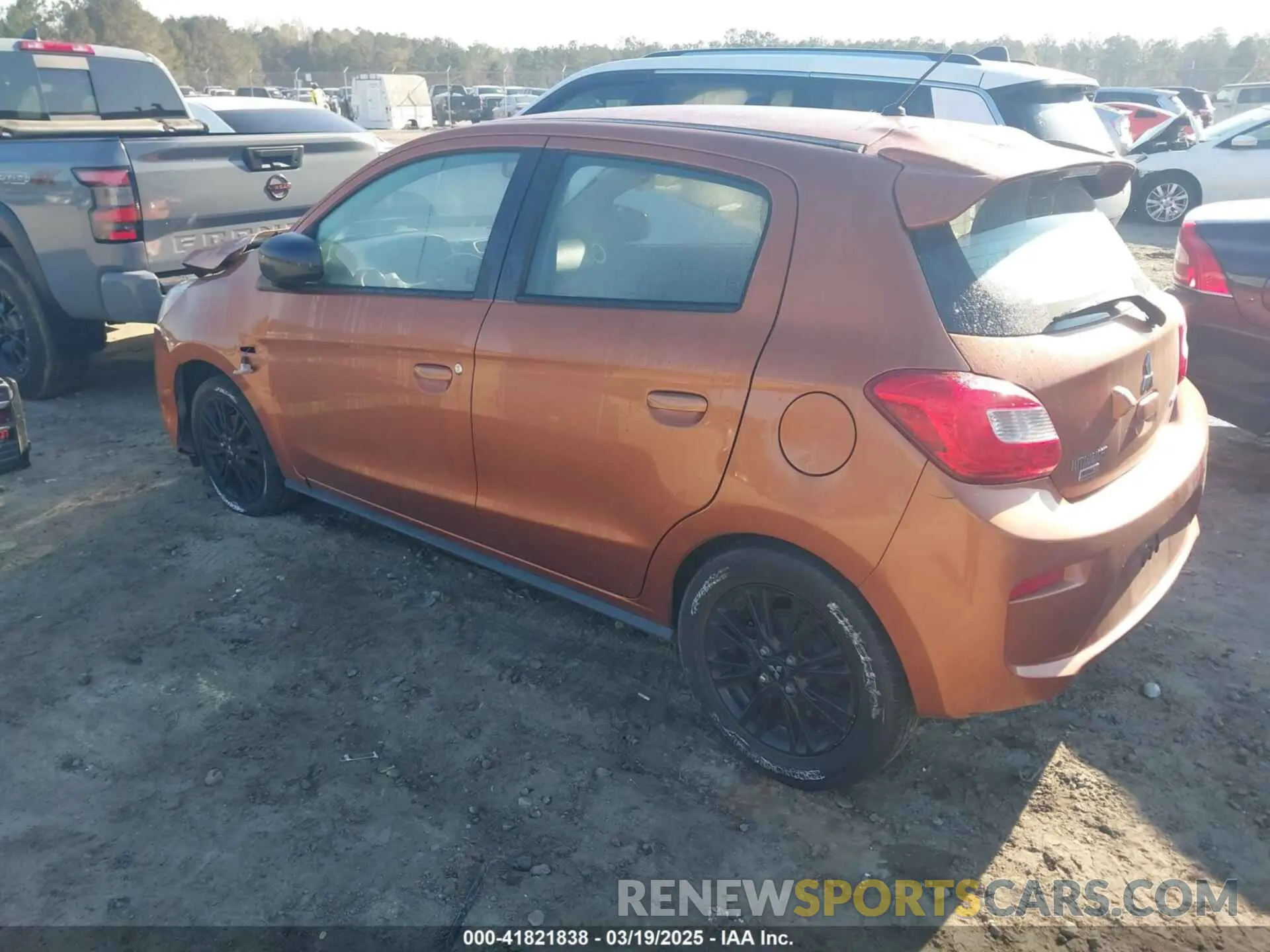 3 fotografías del automóvil dañado ML32A5HJ6KH004920 MITSUBISHI MIRAGE 2019