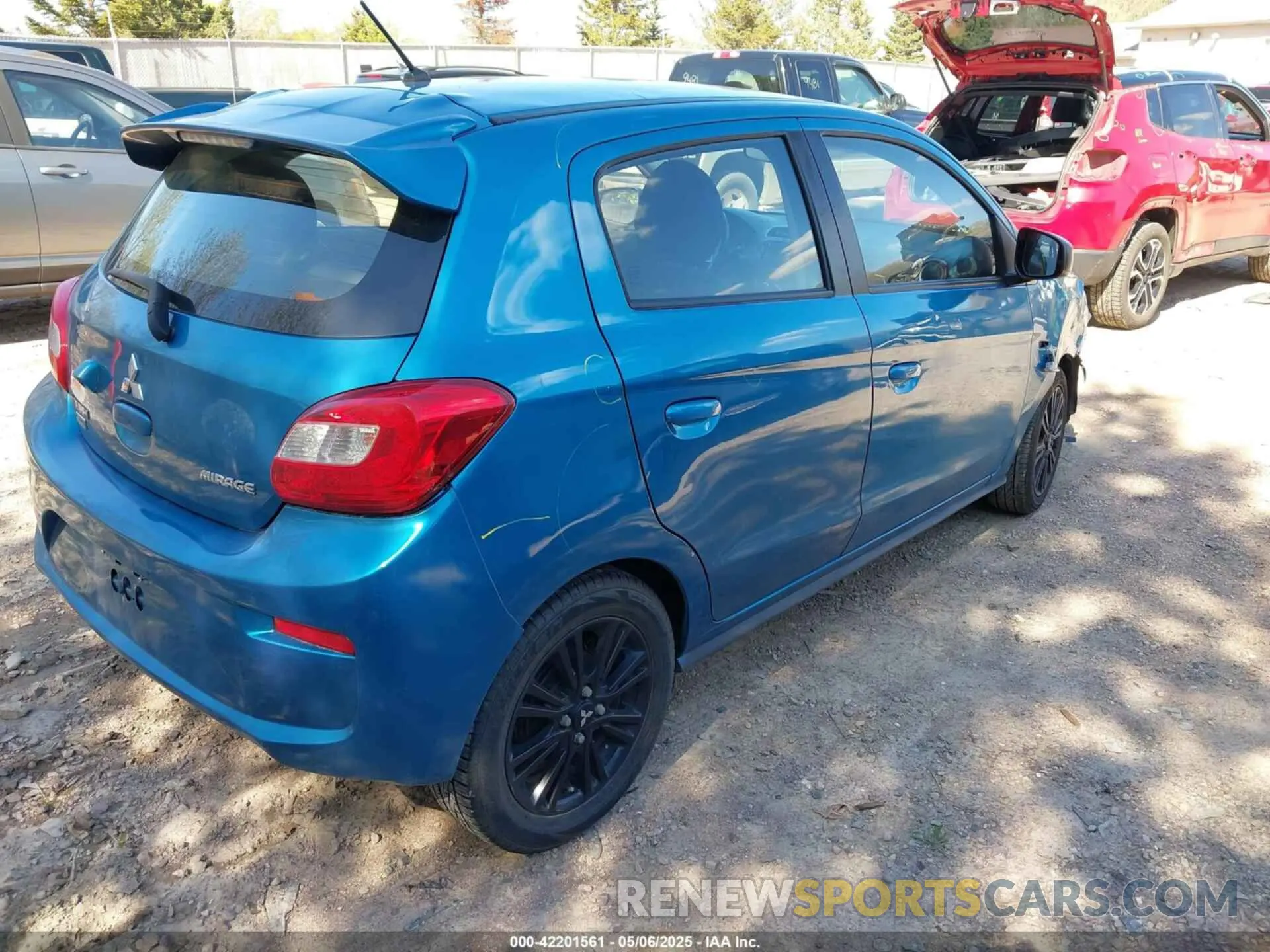 4 fotografías del automóvil dañado ML32A5HJXKH004581 MITSUBISHI MIRAGE 2019