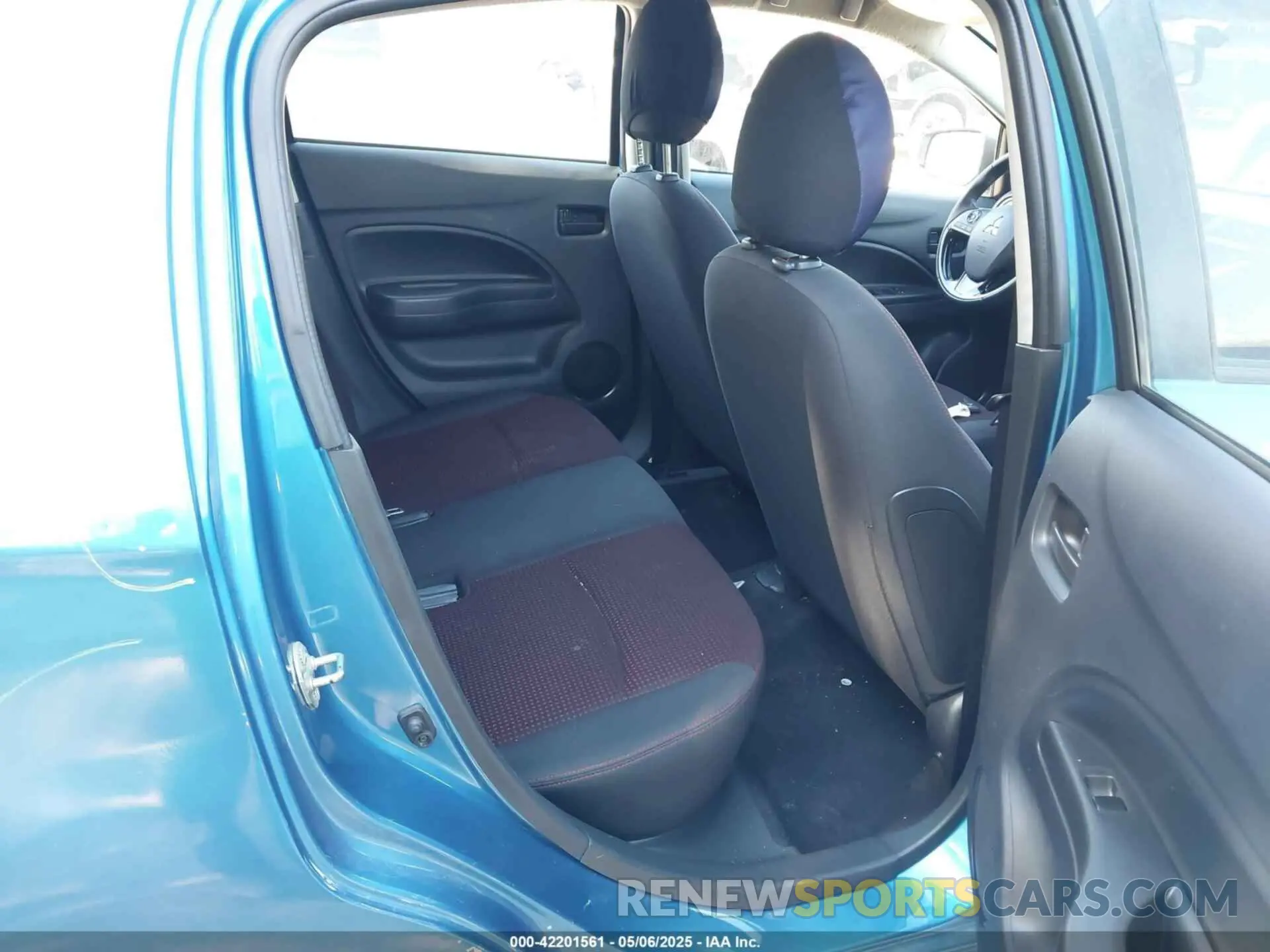 8 fotografías del automóvil dañado ML32A5HJXKH004581 MITSUBISHI MIRAGE 2019