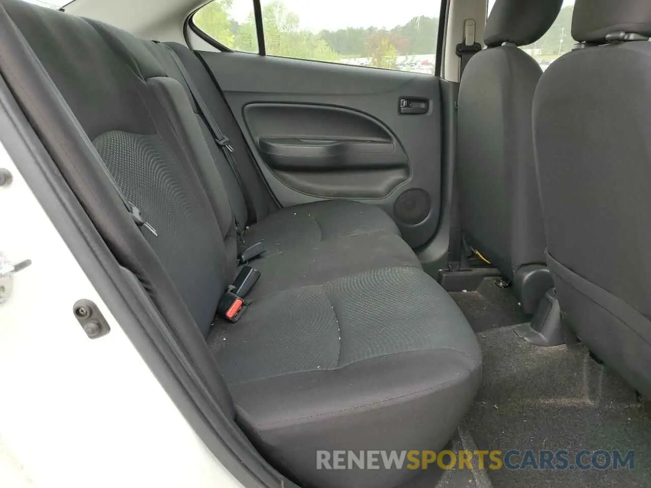 10 fotografías del automóvil dañado ML32F3FJ3KHF01869 MITSUBISHI MIRAGE 2019