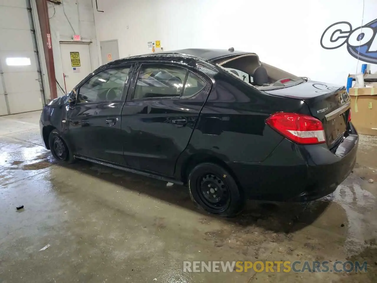 2 fotografías del automóvil dañado ML32F3FJ4KHF04974 MITSUBISHI MIRAGE 2019