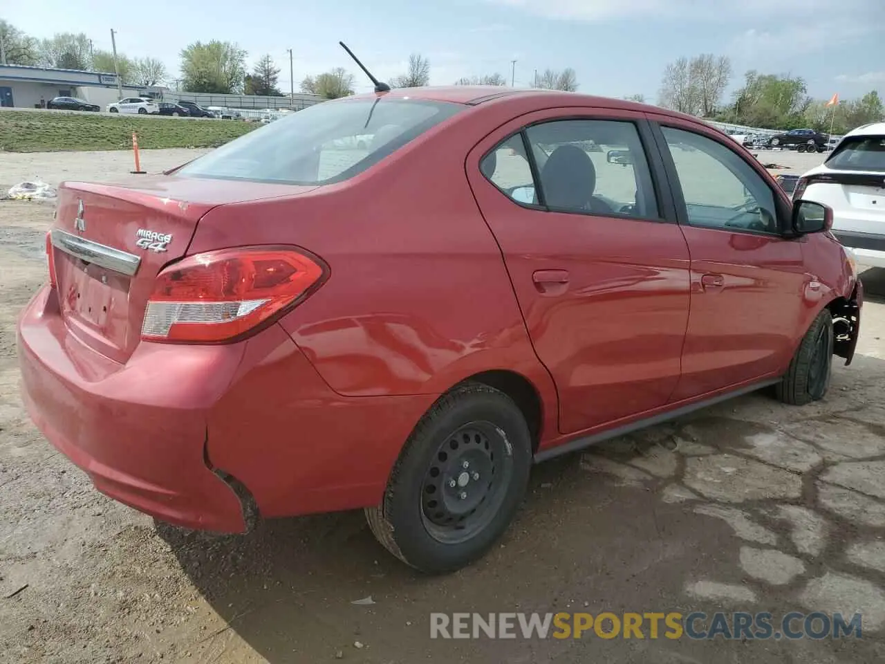 3 fotografías del automóvil dañado ML32F3FJ6KHF16236 MITSUBISHI MIRAGE 2019