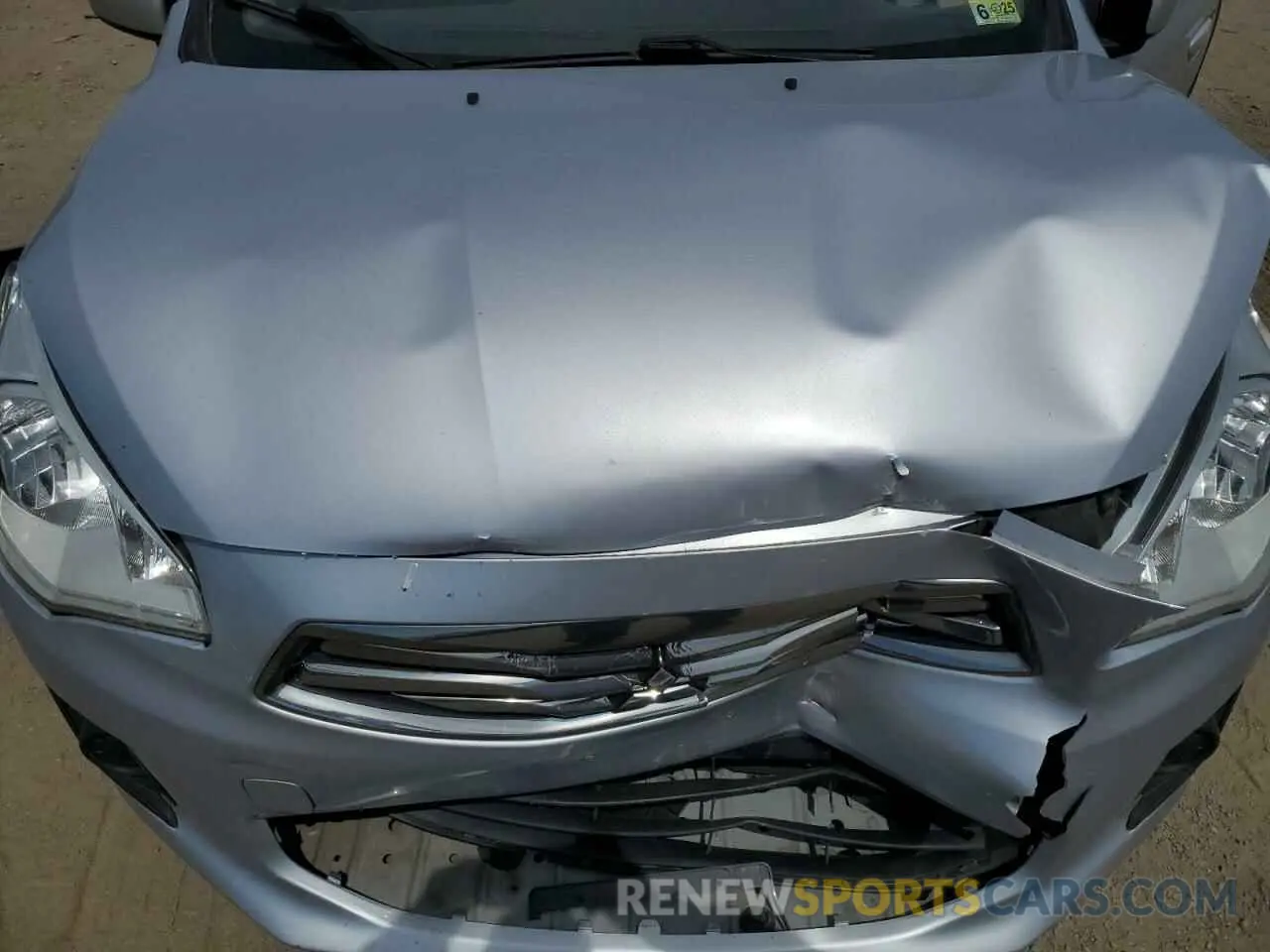 11 fotografías del automóvil dañado ML32F3FJXKHF08155 MITSUBISHI MIRAGE 2019