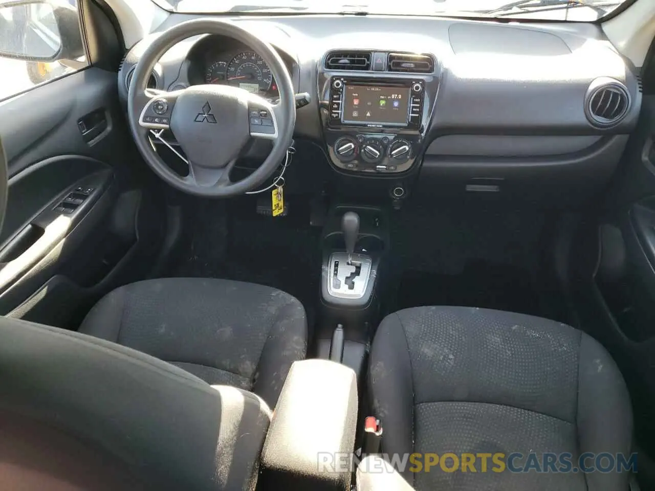 8 fotografías del automóvil dañado ML32F3FJXKHF09449 MITSUBISHI MIRAGE 2019