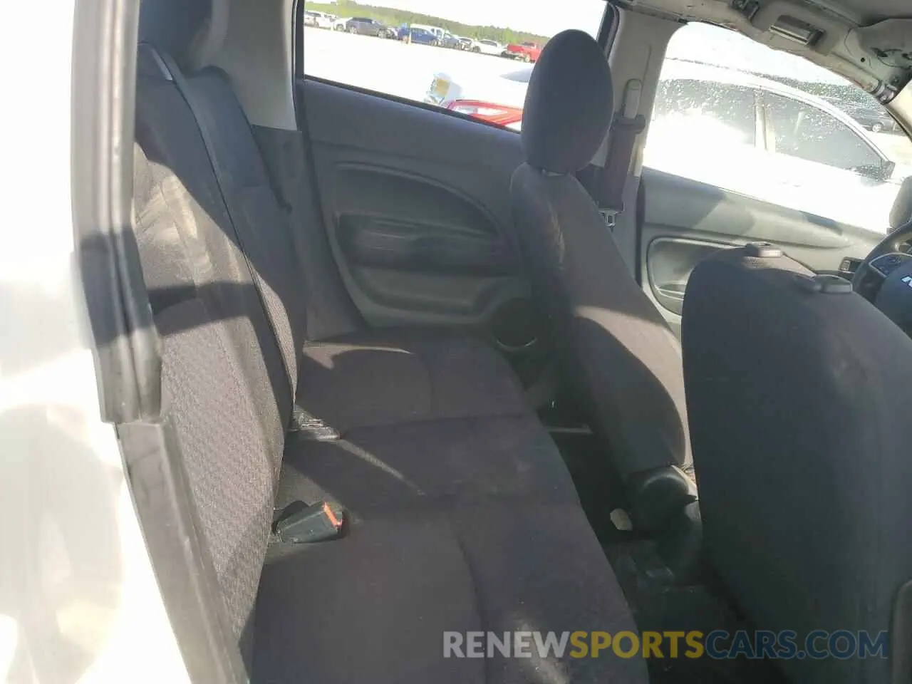 10 fotografías del automóvil dañado ML32A3HJ0LH003591 MITSUBISHI MIRAGE 2020
