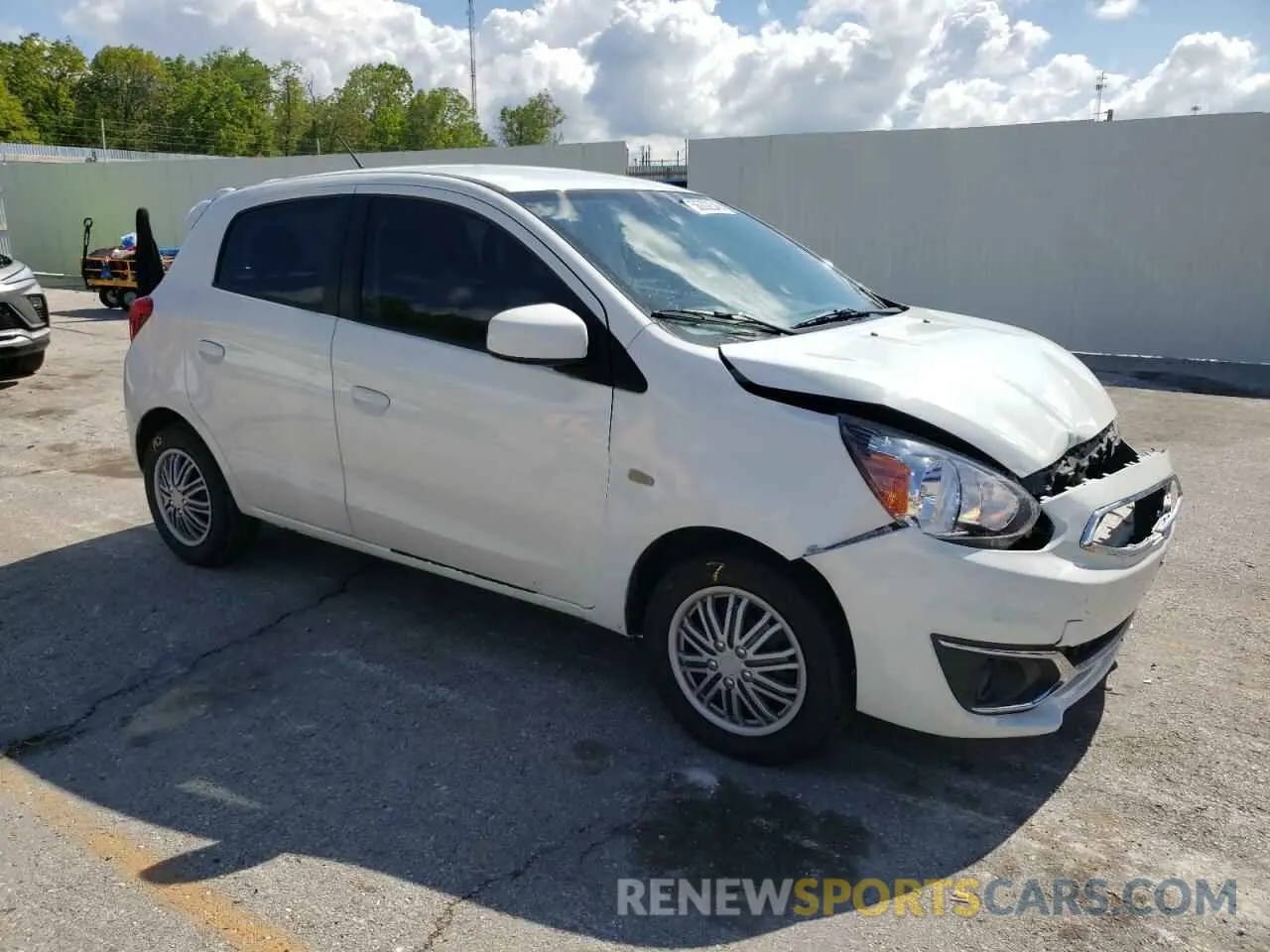 4 fotografías del automóvil dañado ML32A3HJ2LH009988 MITSUBISHI MIRAGE 2020