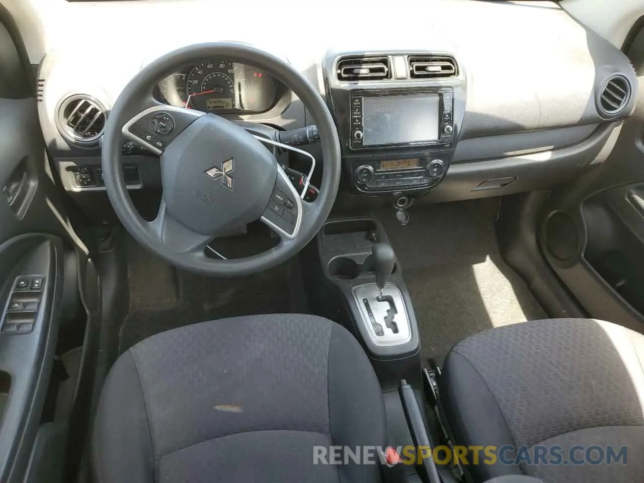 8 fotografías del automóvil dañado ML32A3HJ3LH005125 MITSUBISHI MIRAGE 2020