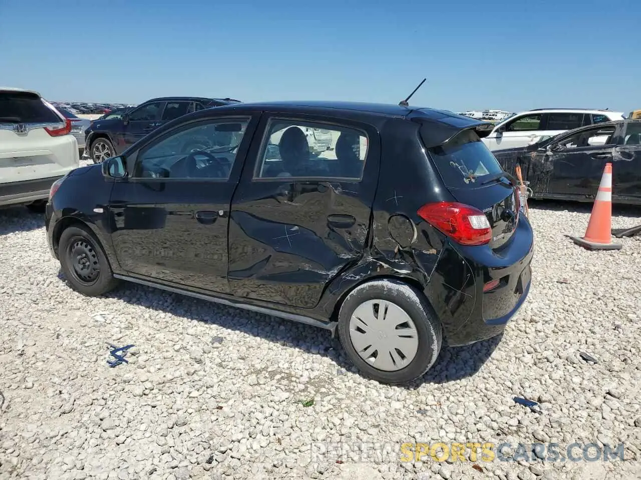 2 fotografías del automóvil dañado ML32A3HJ4LH006705 MITSUBISHI MIRAGE 2020
