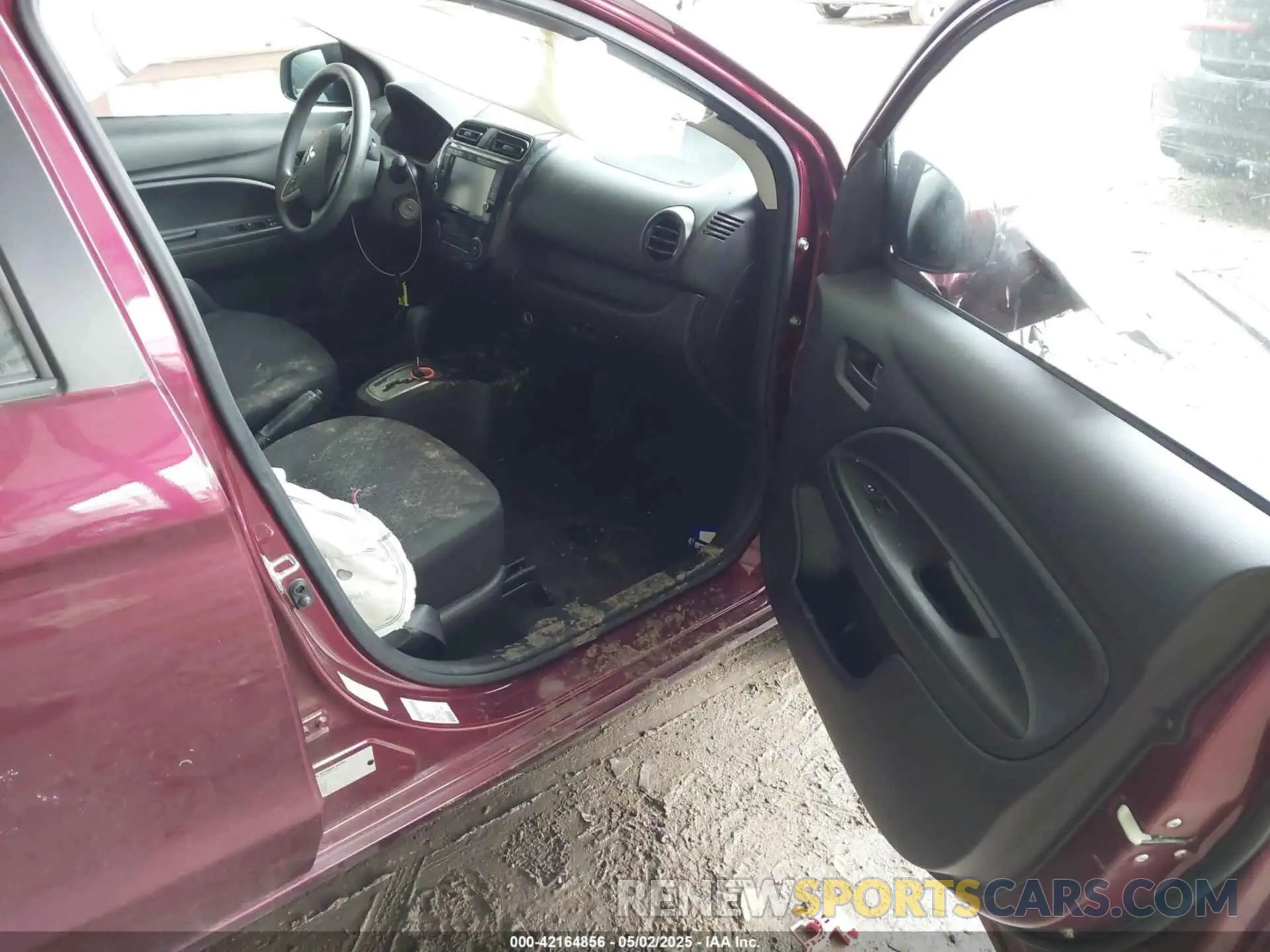 5 fotografías del automóvil dañado ML32A3HJ4LH010544 MITSUBISHI MIRAGE 2020