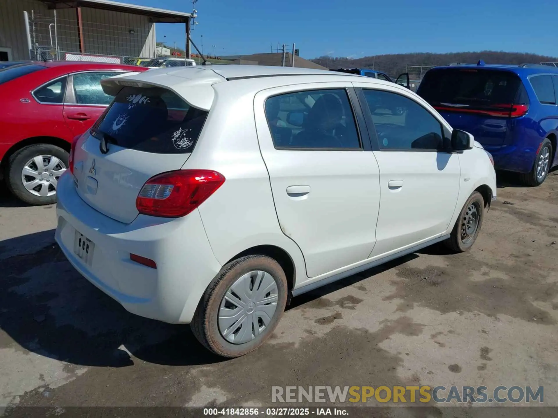 4 fotografías del automóvil dañado ML32A3HJ7LH006147 MITSUBISHI MIRAGE 2020
