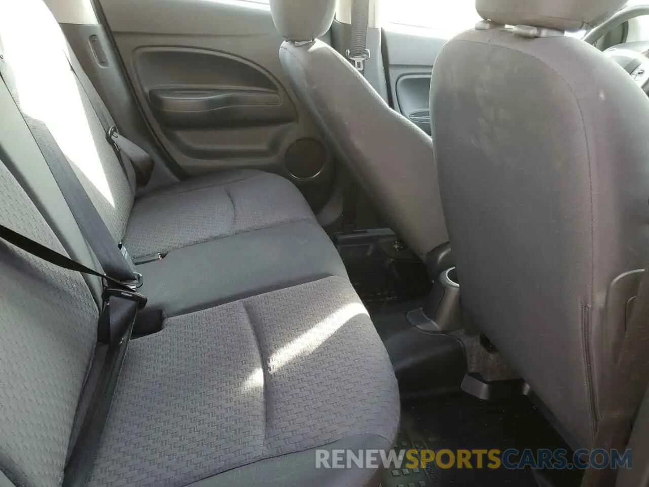 10 fotografías del automóvil dañado ML32A3HJ8LH002625 MITSUBISHI MIRAGE 2020