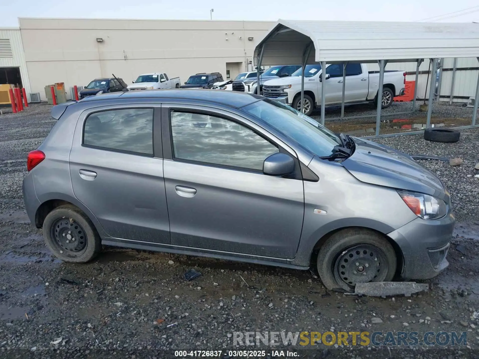 13 fotografías del automóvil dañado ML32A3HJ9LH002486 MITSUBISHI MIRAGE 2020