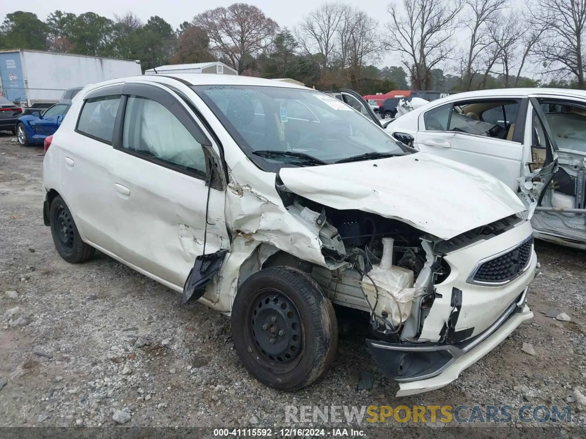 6 fotografías del automóvil dañado ML32A3HJXLH006451 MITSUBISHI MIRAGE 2020