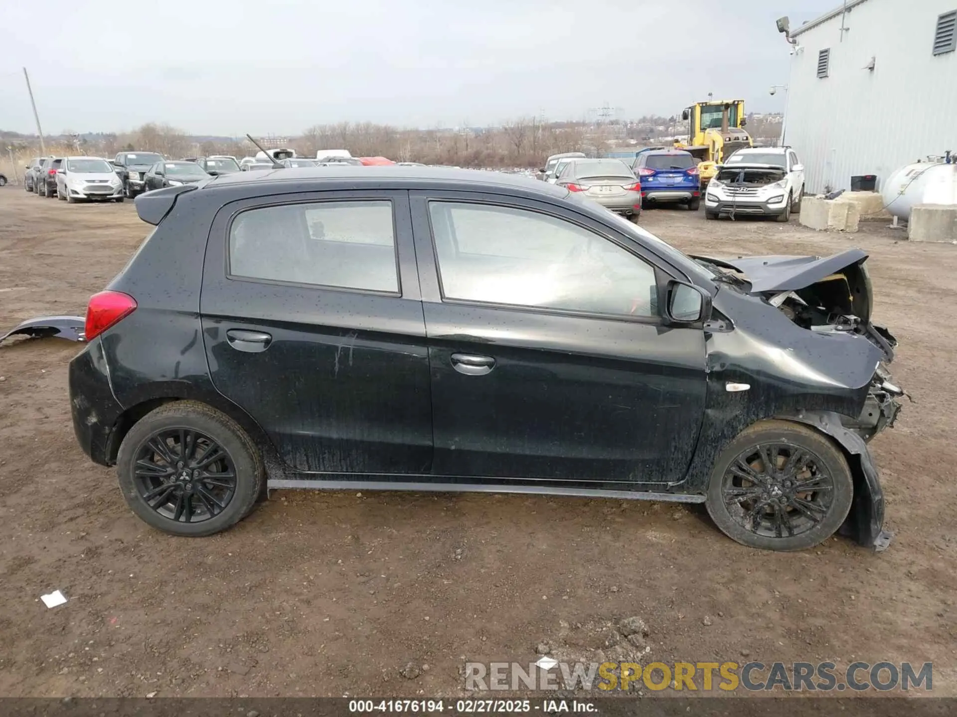 14 fotografías del automóvil dañado ML32A5HJ6LH006801 MITSUBISHI MIRAGE 2020