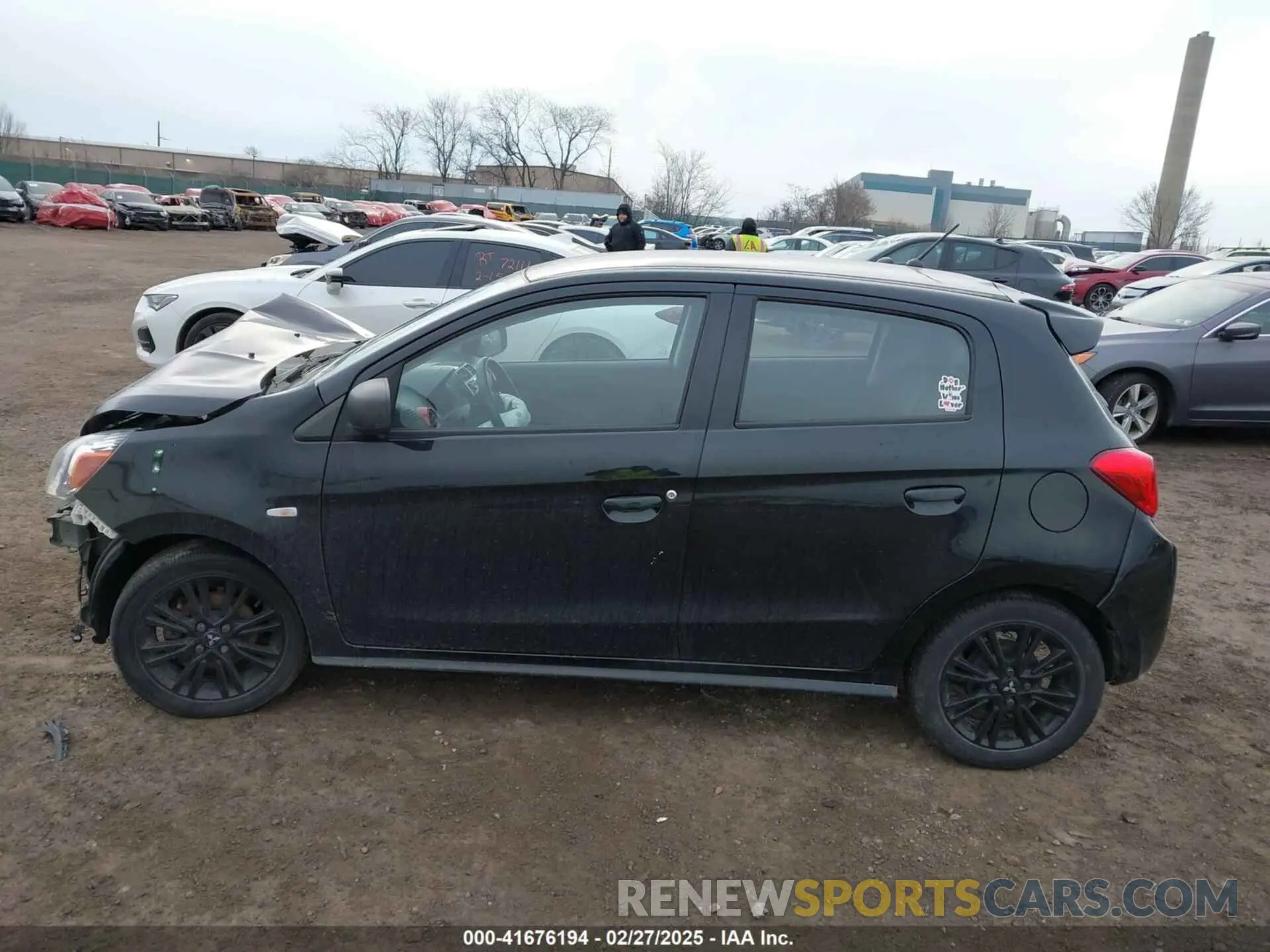 15 fotografías del automóvil dañado ML32A5HJ6LH006801 MITSUBISHI MIRAGE 2020