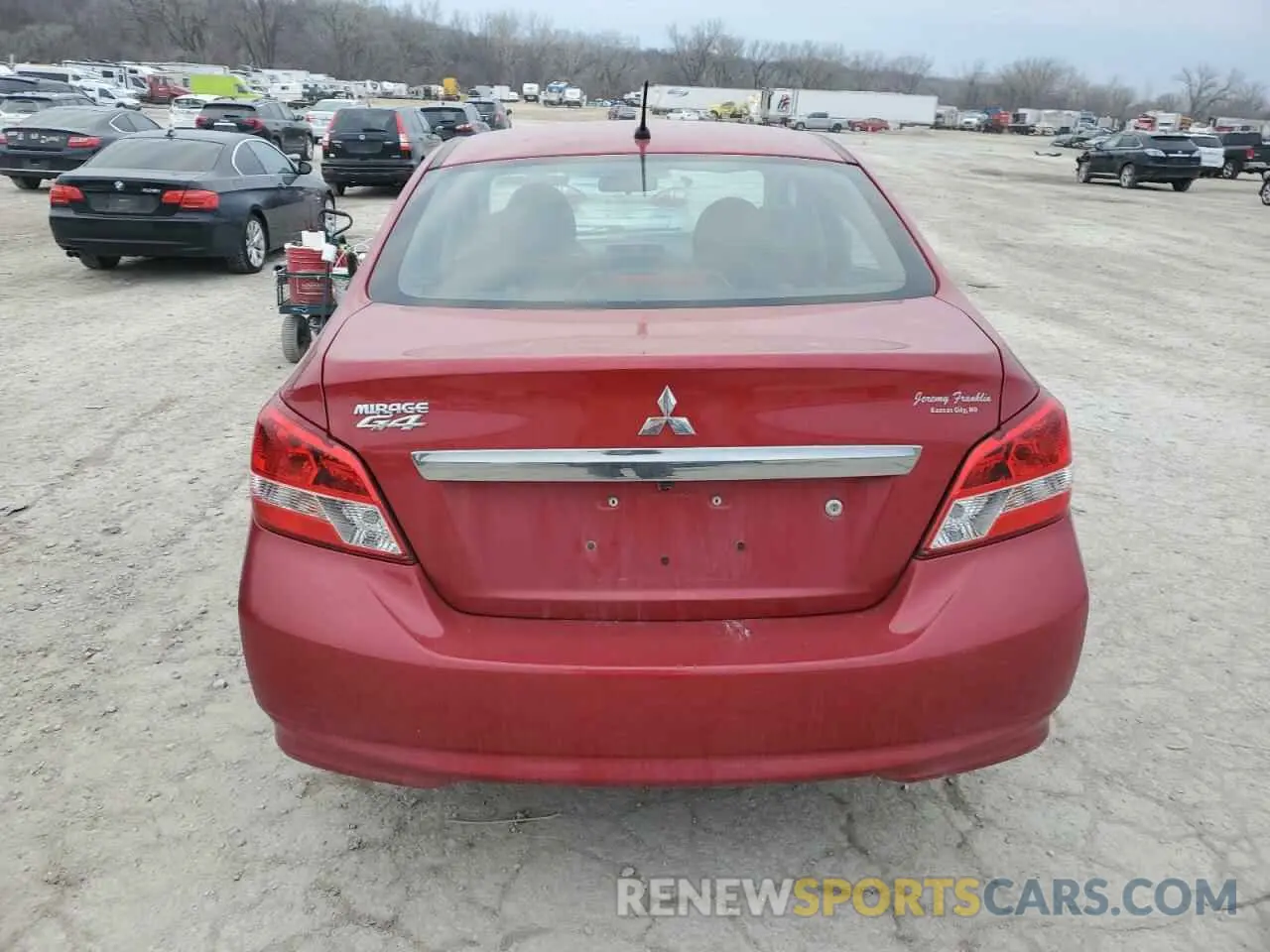 6 fotografías del automóvil dañado ML32F3FJ0LHF12409 MITSUBISHI MIRAGE 2020