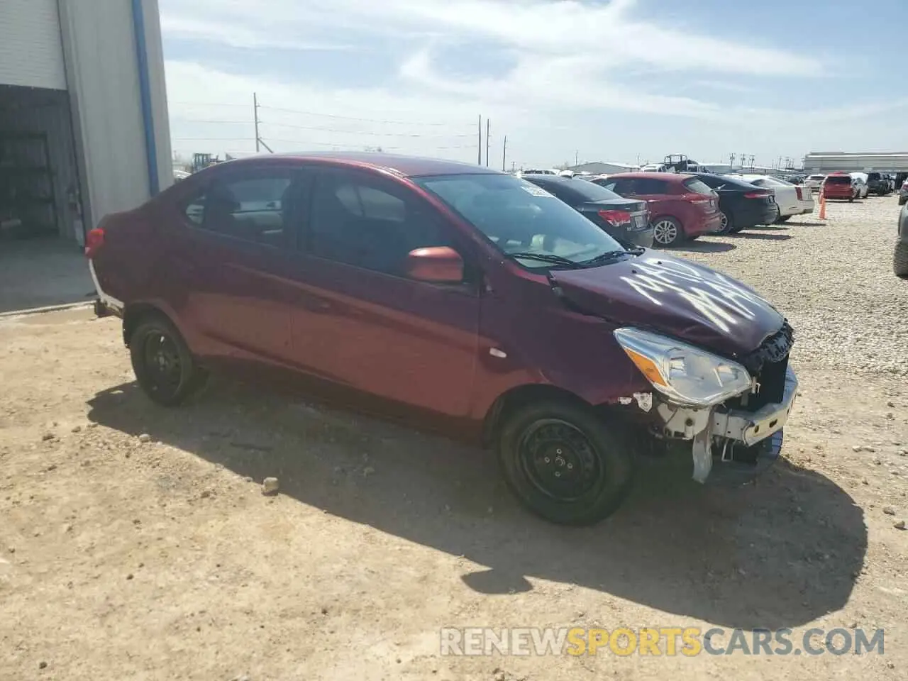 4 fotografías del automóvil dañado ML32F3FJ3LHF12310 MITSUBISHI MIRAGE 2020