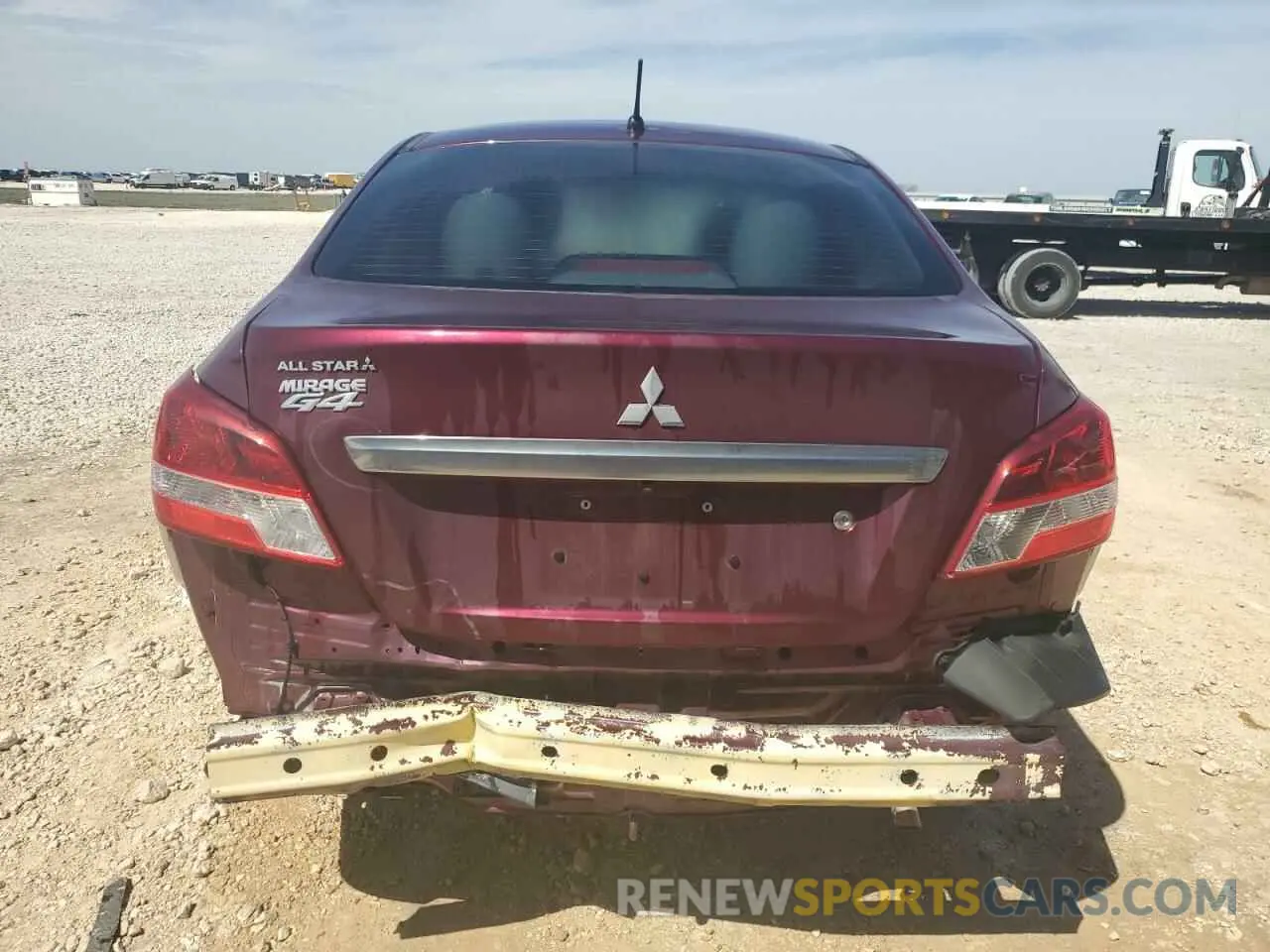 6 fotografías del automóvil dañado ML32F3FJ3LHF12310 MITSUBISHI MIRAGE 2020