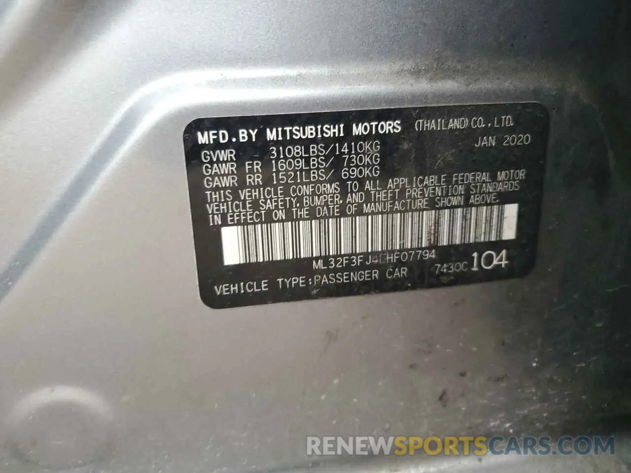 13 fotografías del automóvil dañado ML32F3FJ4LHF07794 MITSUBISHI MIRAGE 2020