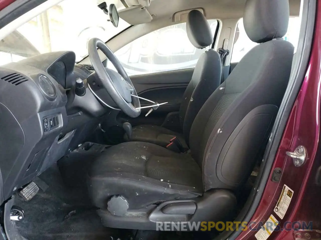 7 fotografías del automóvil dañado ML32F3FJ4LHF12624 MITSUBISHI MIRAGE 2020