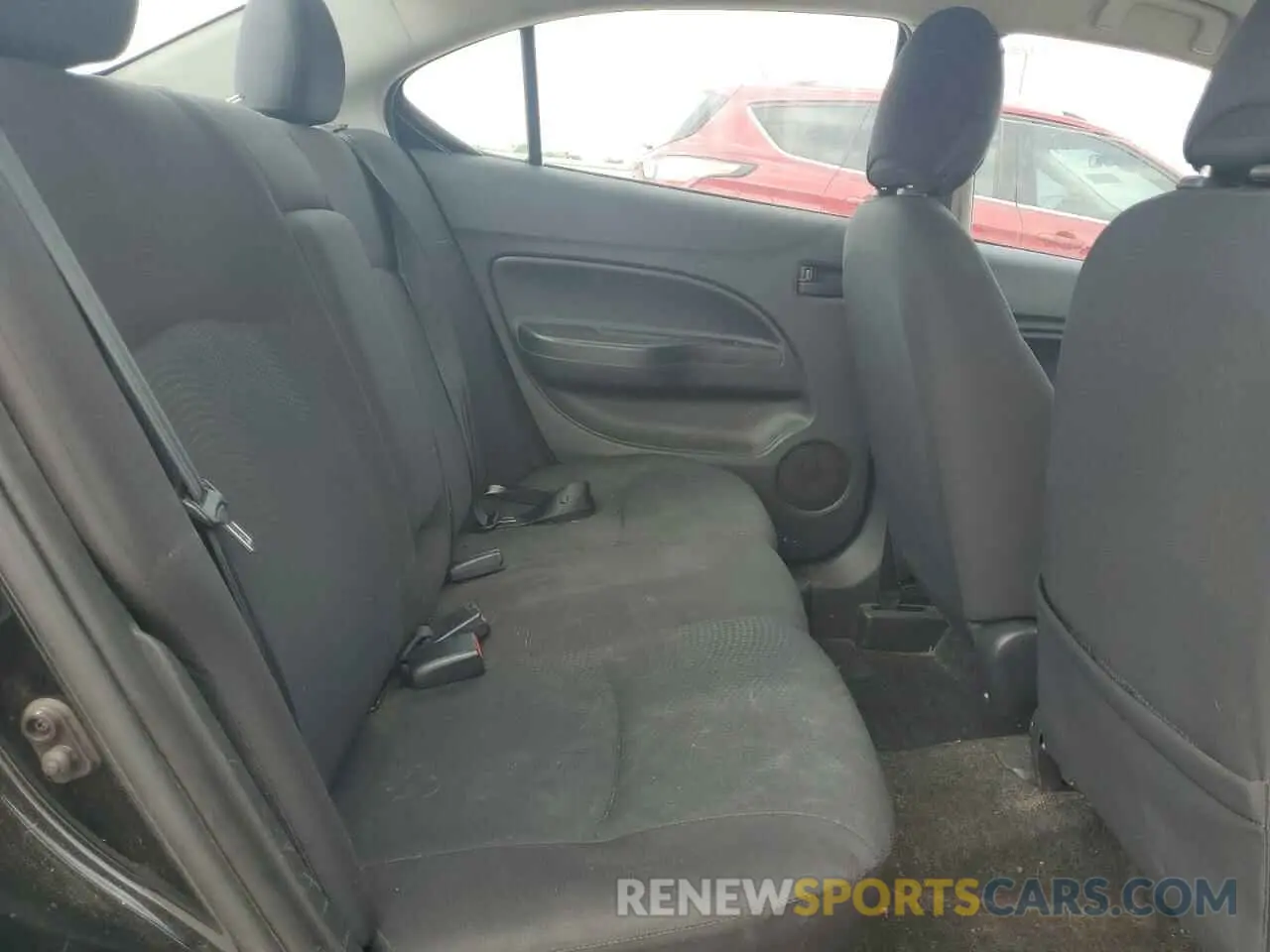 10 fotografías del automóvil dañado ML32F3FJ5LHF08713 MITSUBISHI MIRAGE 2020