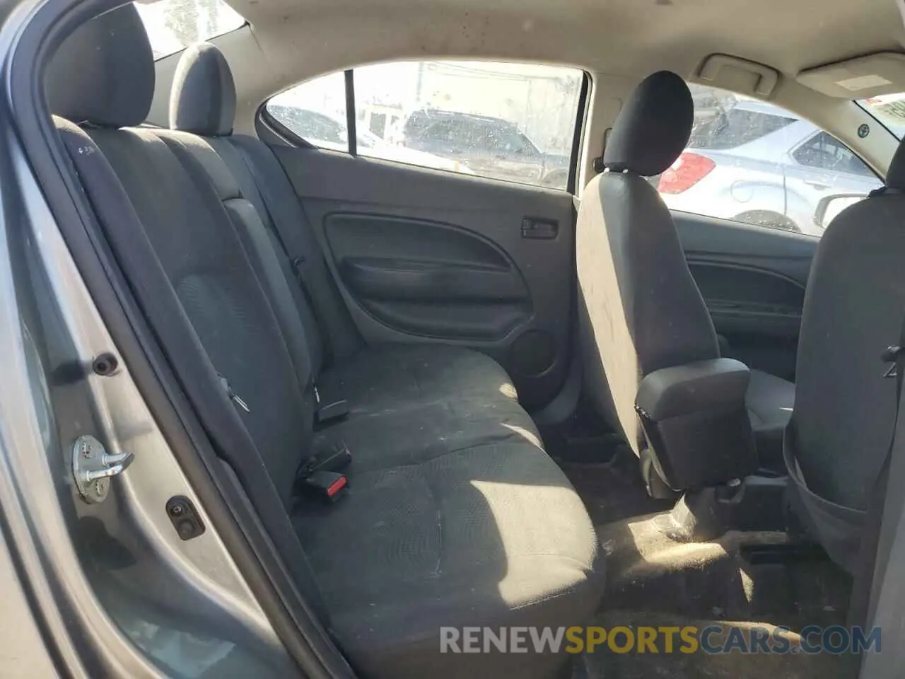 10 fotografías del automóvil dañado ML32F3FJ7LHF10754 MITSUBISHI MIRAGE 2020