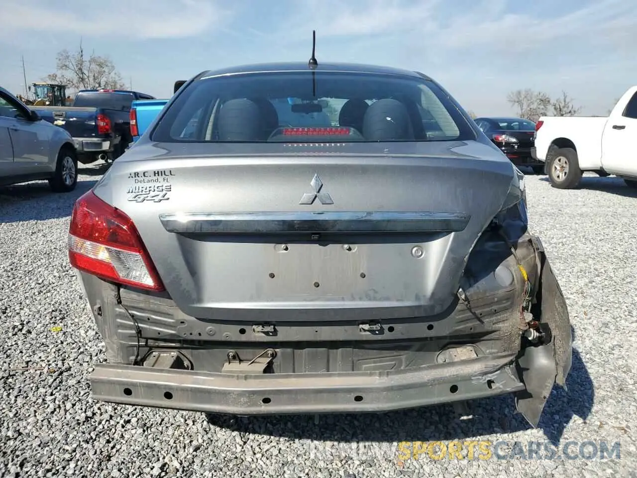 6 fotografías del automóvil dañado ML32F3FJ7LHF10754 MITSUBISHI MIRAGE 2020