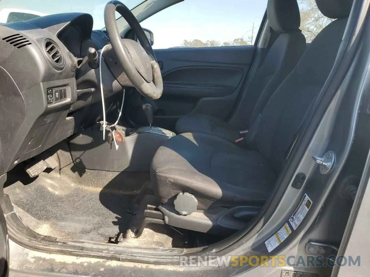 7 fotografías del automóvil dañado ML32F3FJ7LHF10754 MITSUBISHI MIRAGE 2020