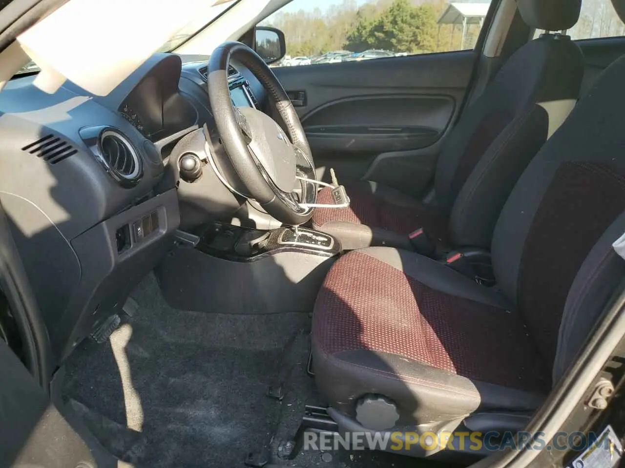 7 fotografías del automóvil dañado ML32F4FJ2LHF00381 MITSUBISHI MIRAGE 2020