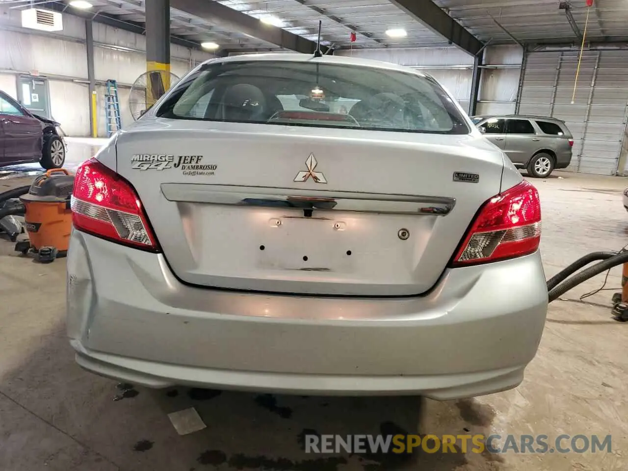 6 fotografías del automóvil dañado ML32F4FJ2LHF00459 MITSUBISHI MIRAGE 2020