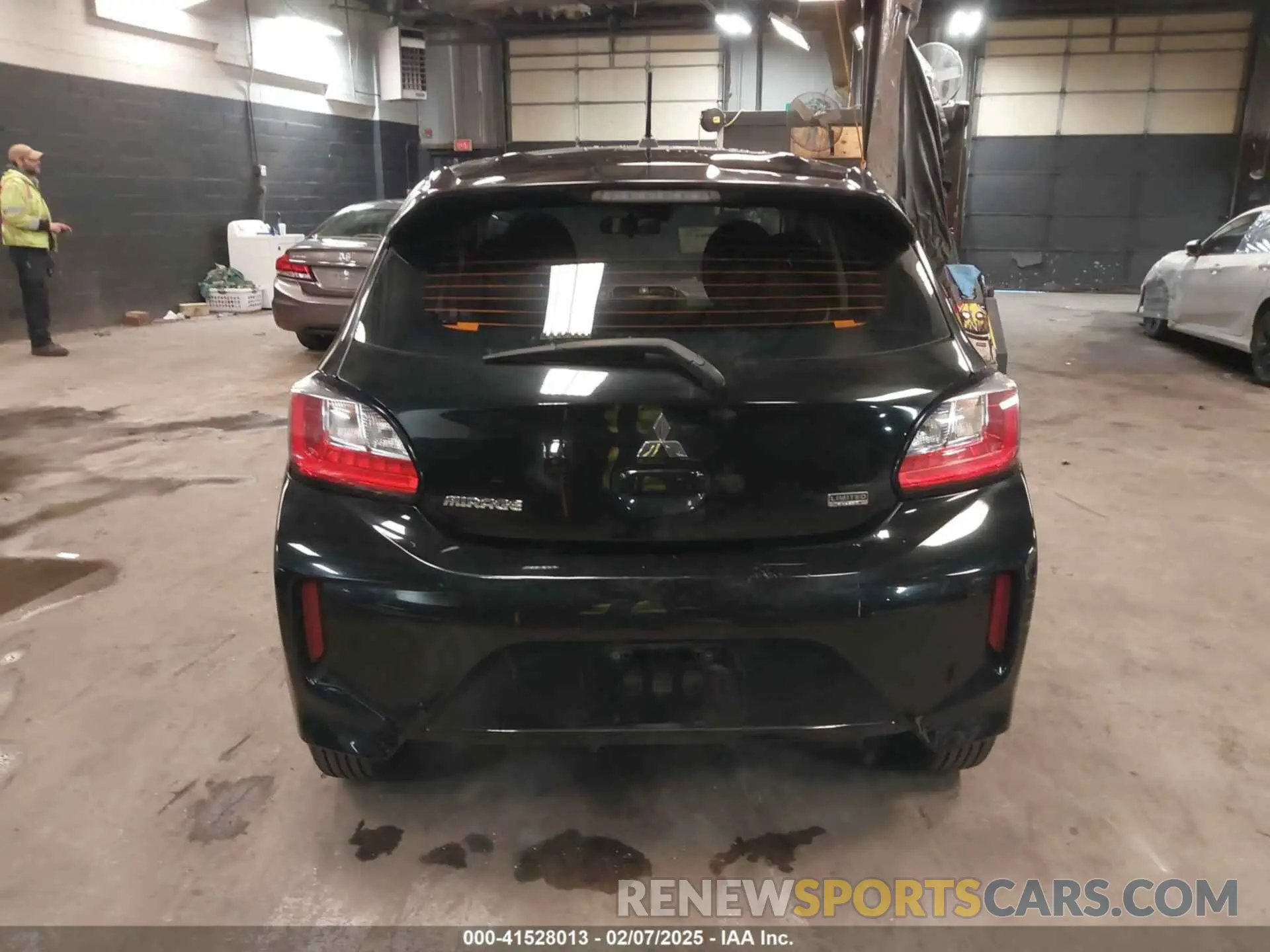 16 fotografías del automóvil dañado ML32AUHJ1MH002134 MITSUBISHI MIRAGE 2021