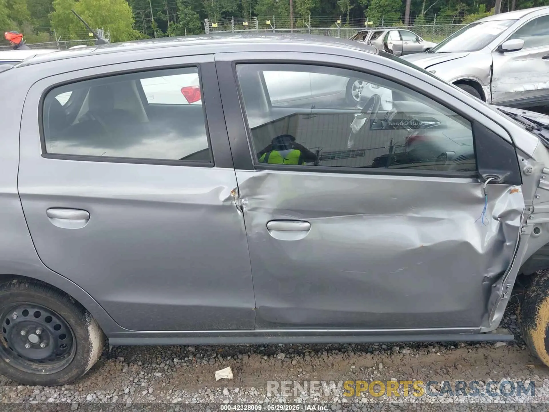 12 fotografías del automóvil dañado ML32AUHJ1MH011190 MITSUBISHI MIRAGE 2021
