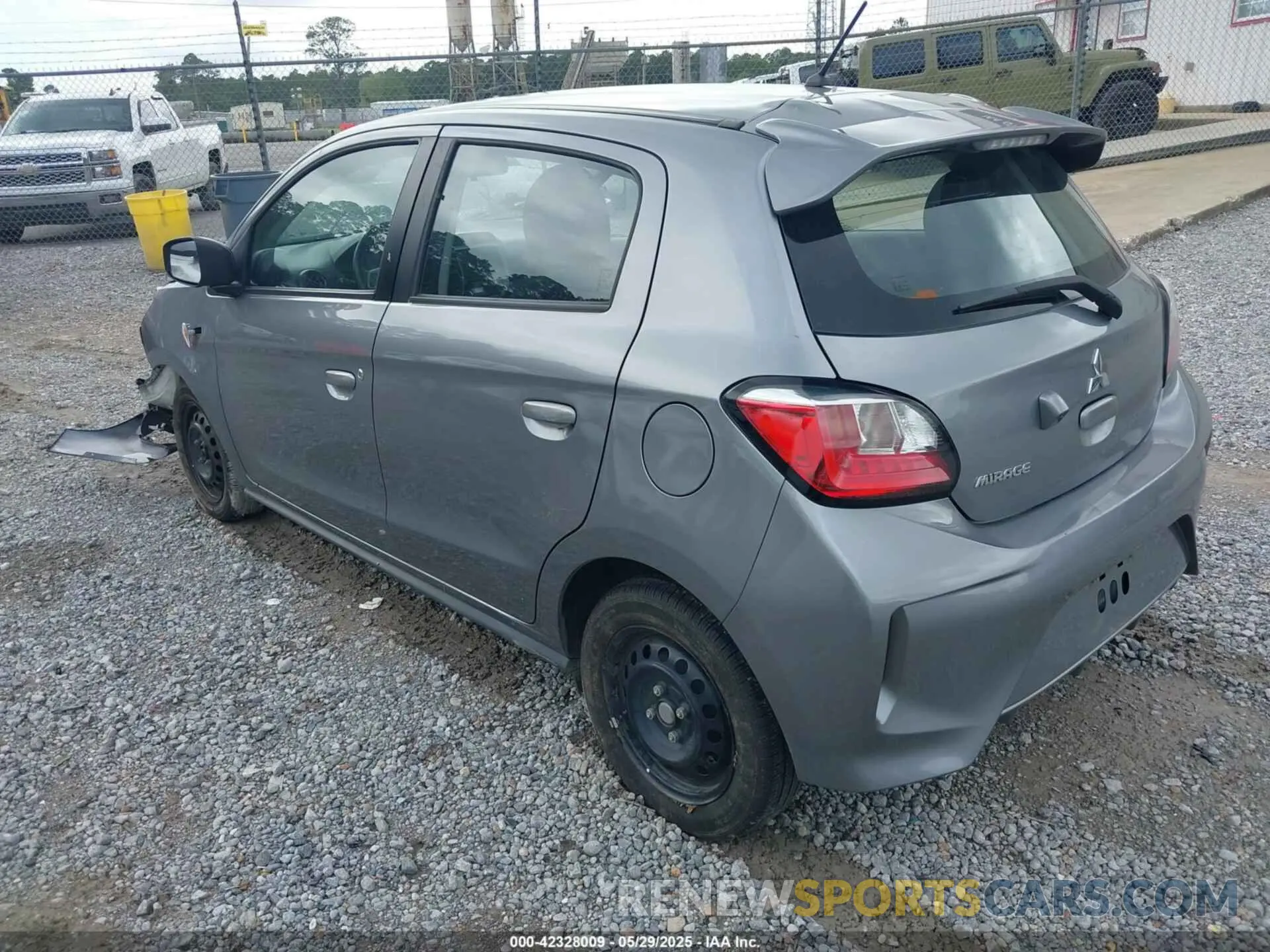 3 fotografías del automóvil dañado ML32AUHJ1MH011190 MITSUBISHI MIRAGE 2021