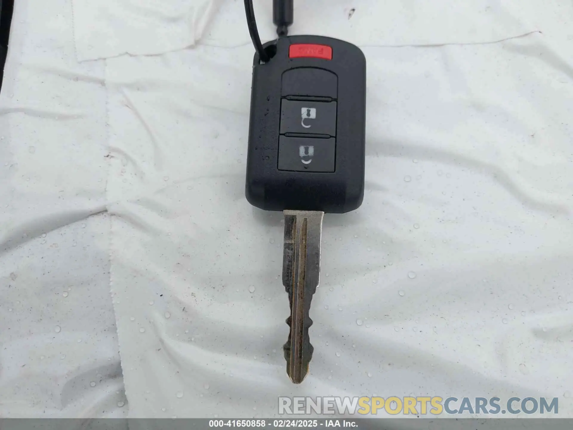 11 fotografías del automóvil dañado ML32AUHJ1MH012470 MITSUBISHI MIRAGE 2021