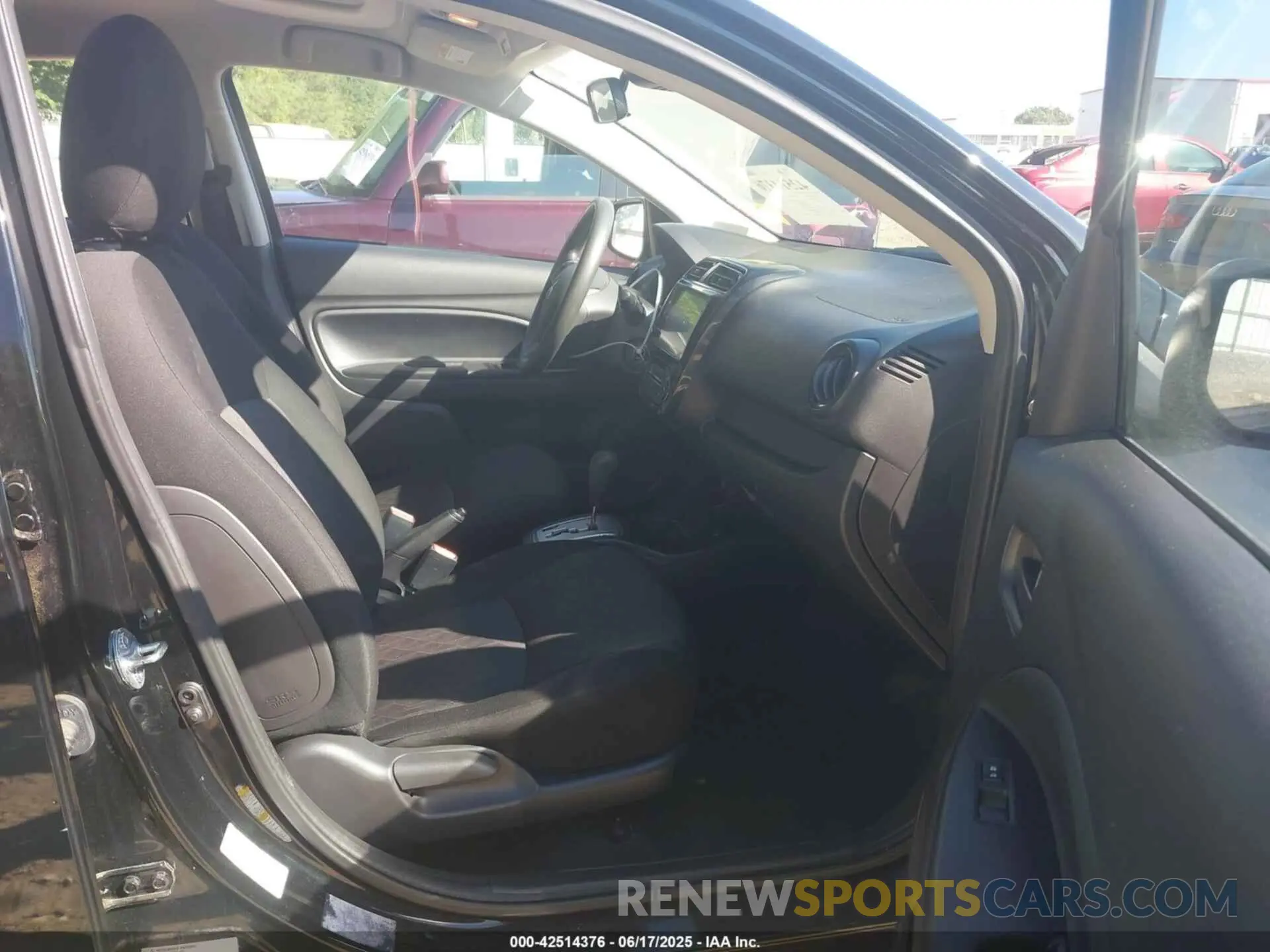 5 fotografías del automóvil dañado ML32AUHJ3MH004323 MITSUBISHI MIRAGE 2021