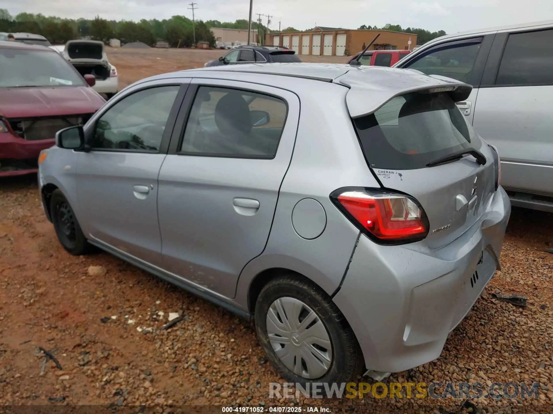 3 fotografías del automóvil dañado ML32AUHJ3MH004953 MITSUBISHI MIRAGE 2021
