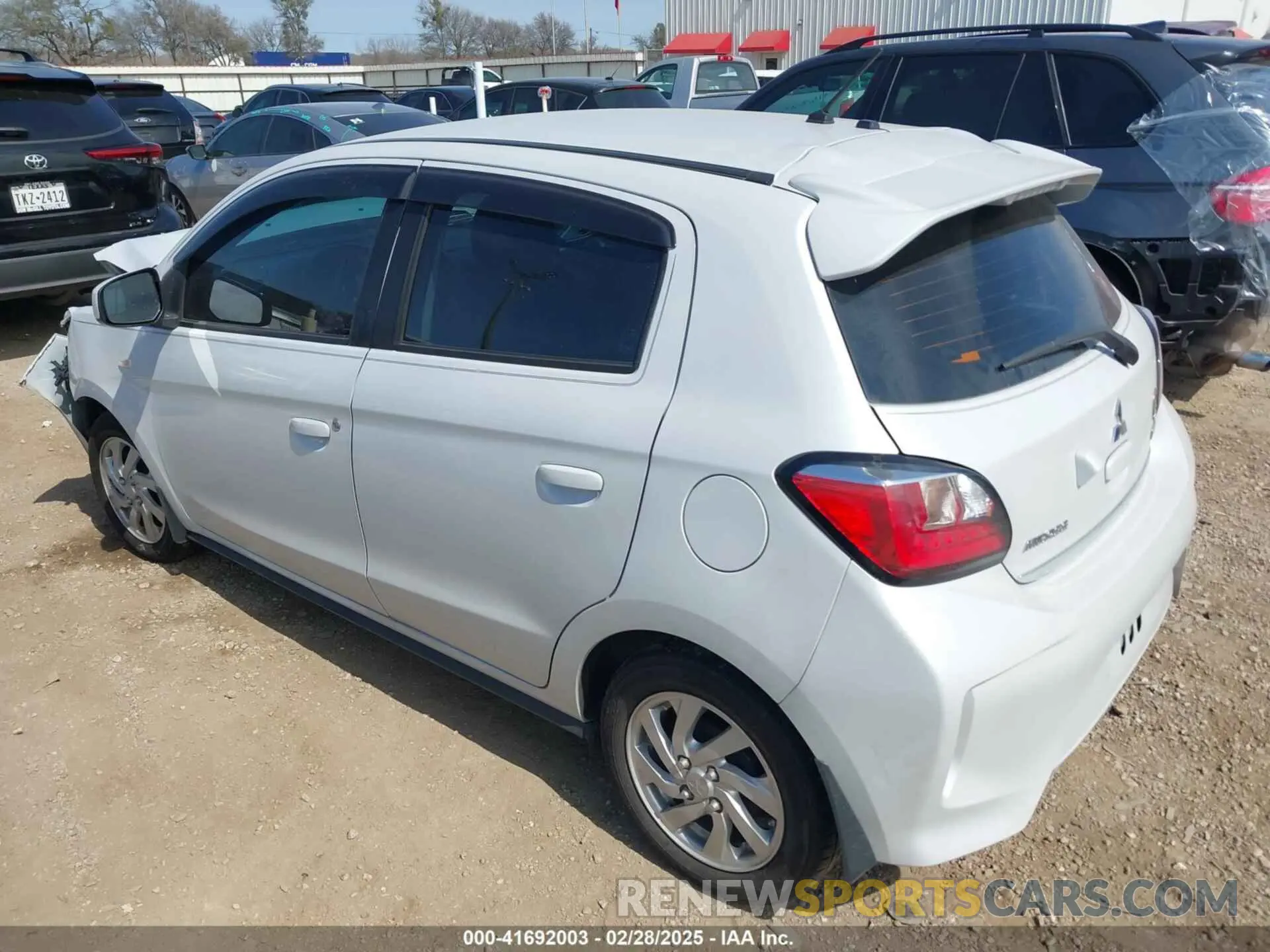 3 fotografías del automóvil dañado ML32AUHJ3MH008548 MITSUBISHI MIRAGE 2021