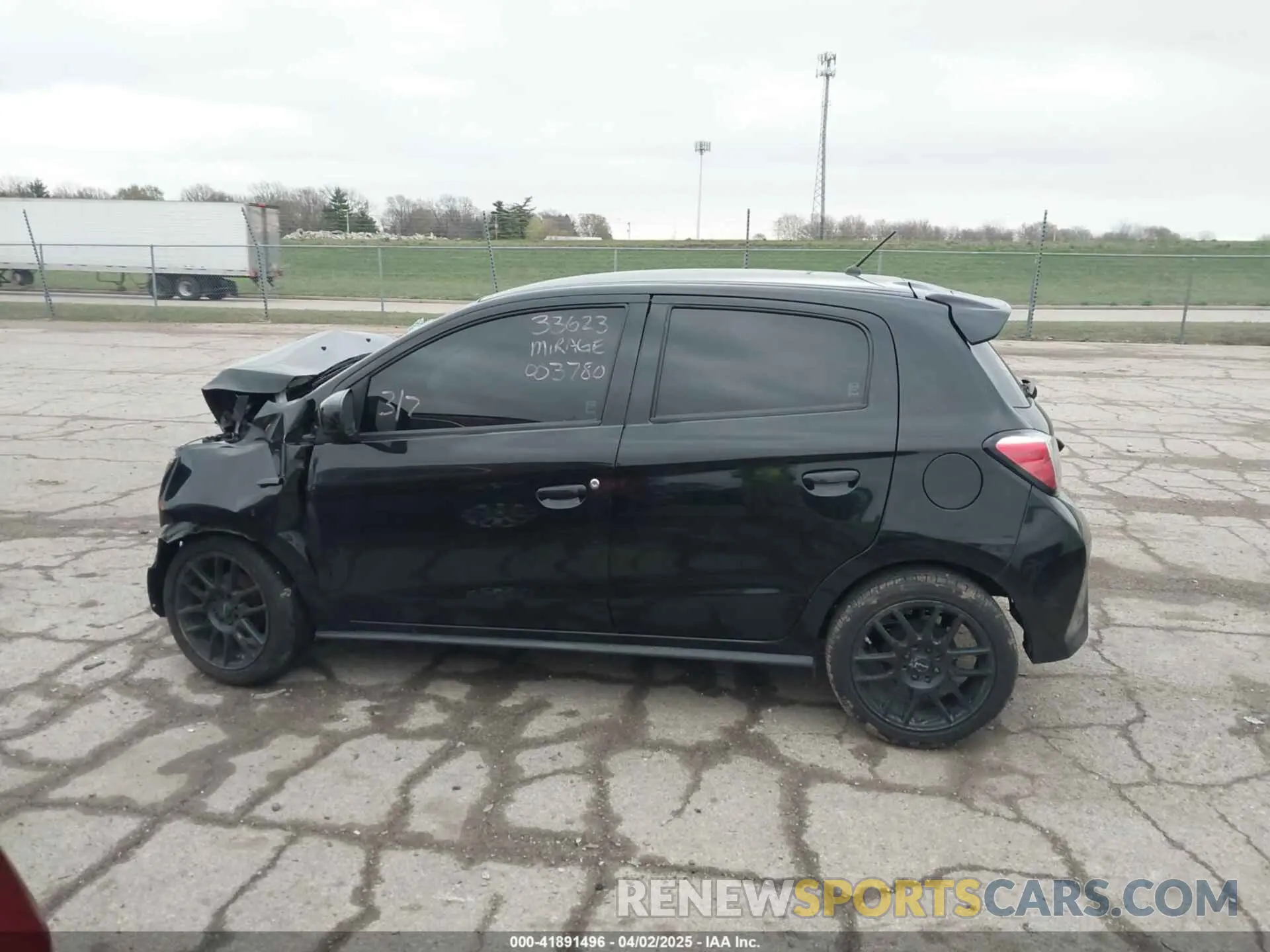13 fotografías del automóvil dañado ML32AUHJ4MH003780 MITSUBISHI MIRAGE 2021