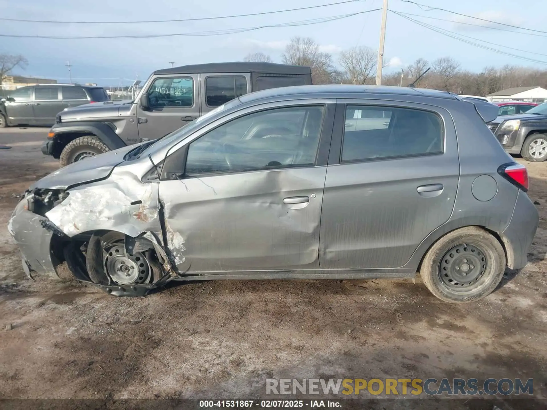 14 fotografías del automóvil dañado ML32AUHJ6MH004090 MITSUBISHI MIRAGE 2021