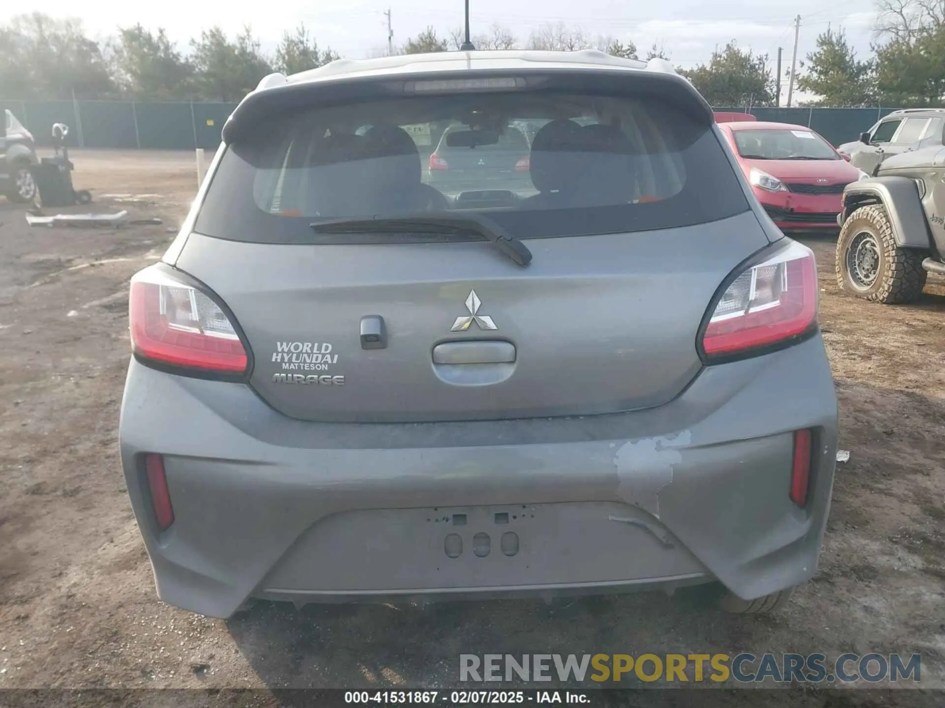 16 fotografías del automóvil dañado ML32AUHJ6MH004090 MITSUBISHI MIRAGE 2021