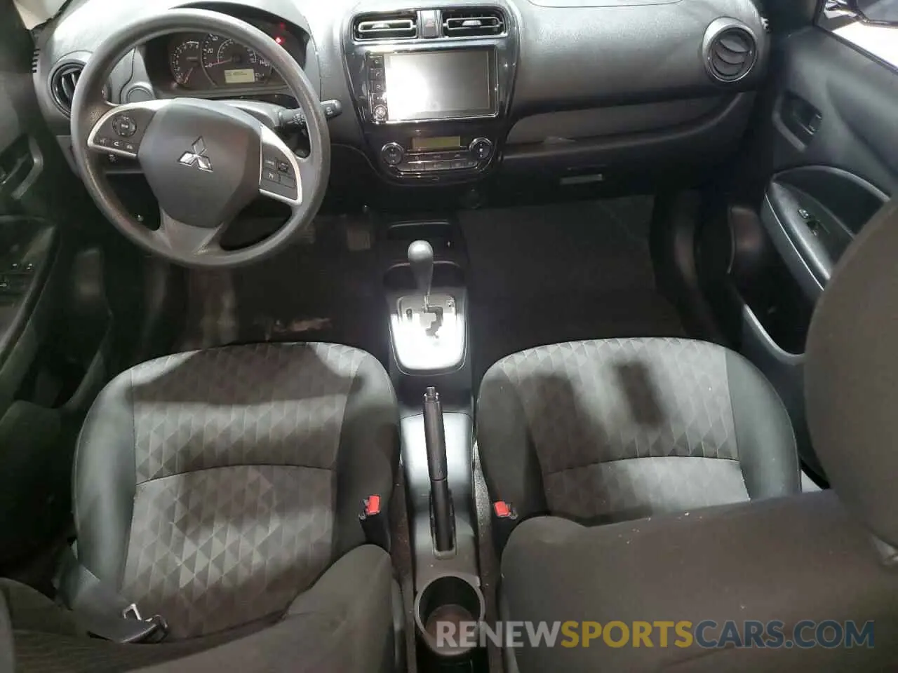 8 fotografías del automóvil dañado ML32AUHJ6MH011170 MITSUBISHI MIRAGE 2021
