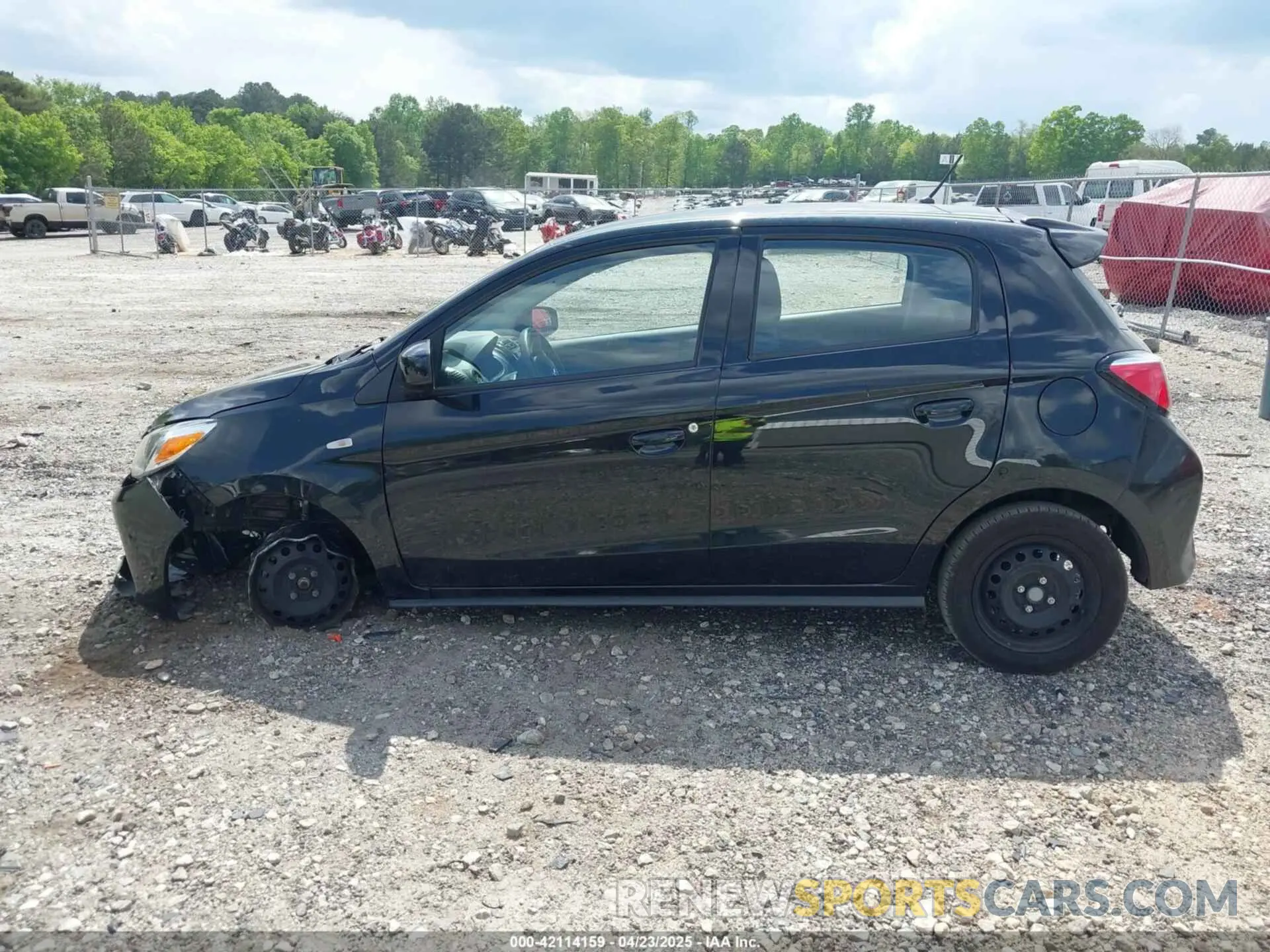 14 fotografías del automóvil dañado ML32AUHJ6MH012237 MITSUBISHI MIRAGE 2021