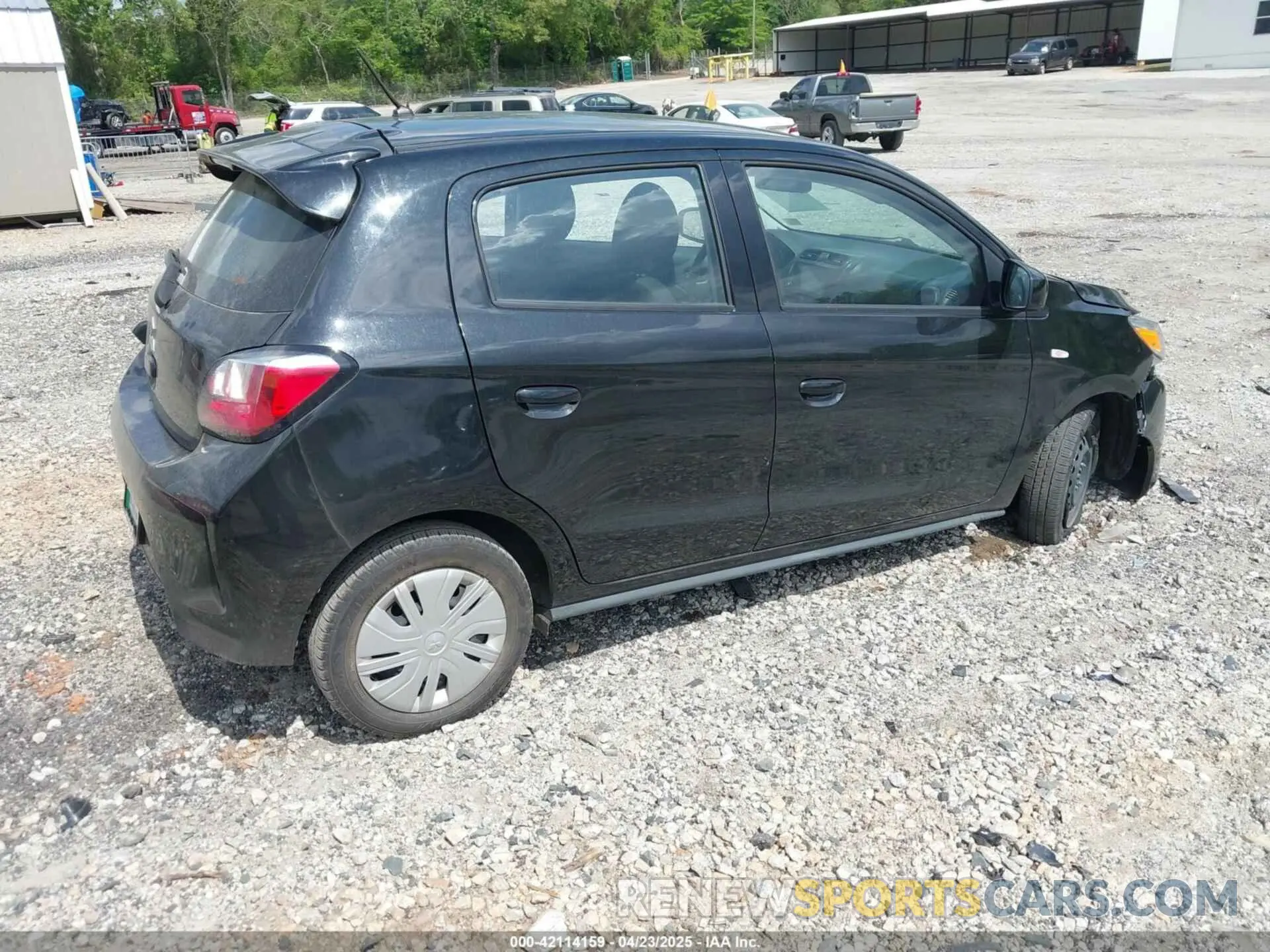 4 fotografías del automóvil dañado ML32AUHJ6MH012237 MITSUBISHI MIRAGE 2021