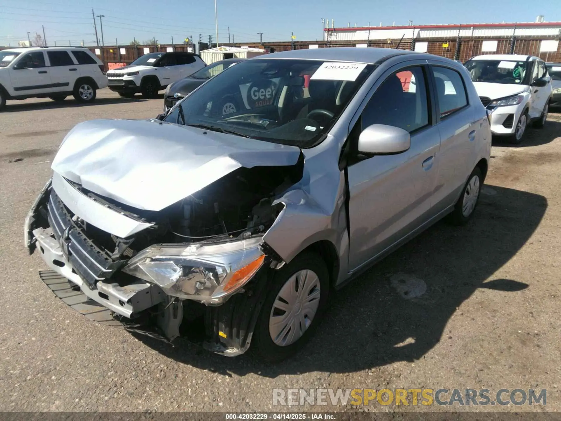 2 fotografías del automóvil dañado ML32AUHJ6MH014330 MITSUBISHI MIRAGE 2021