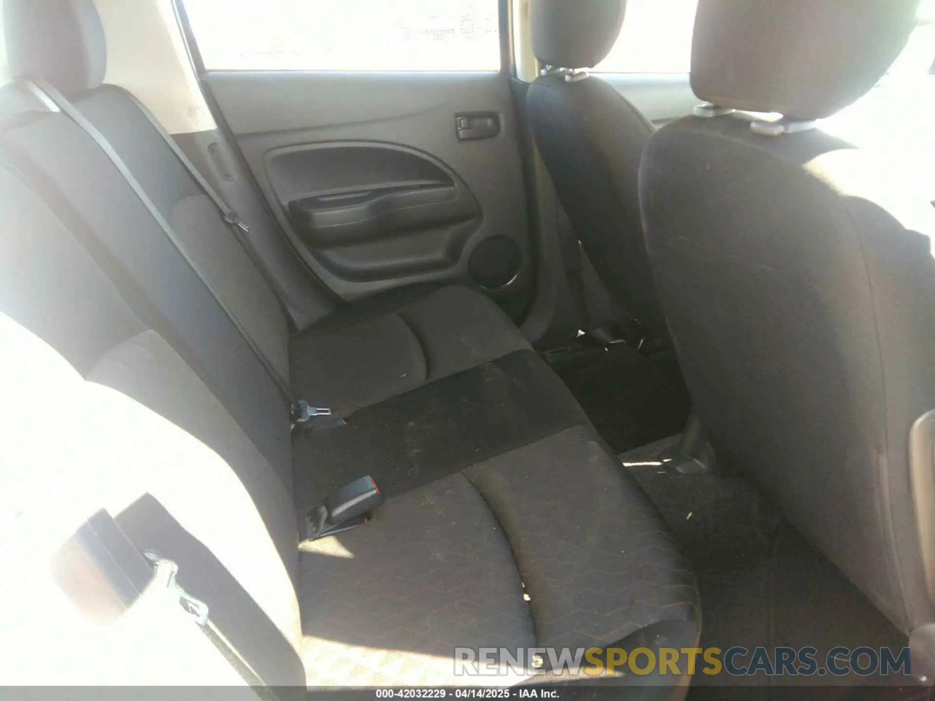 8 fotografías del automóvil dañado ML32AUHJ6MH014330 MITSUBISHI MIRAGE 2021