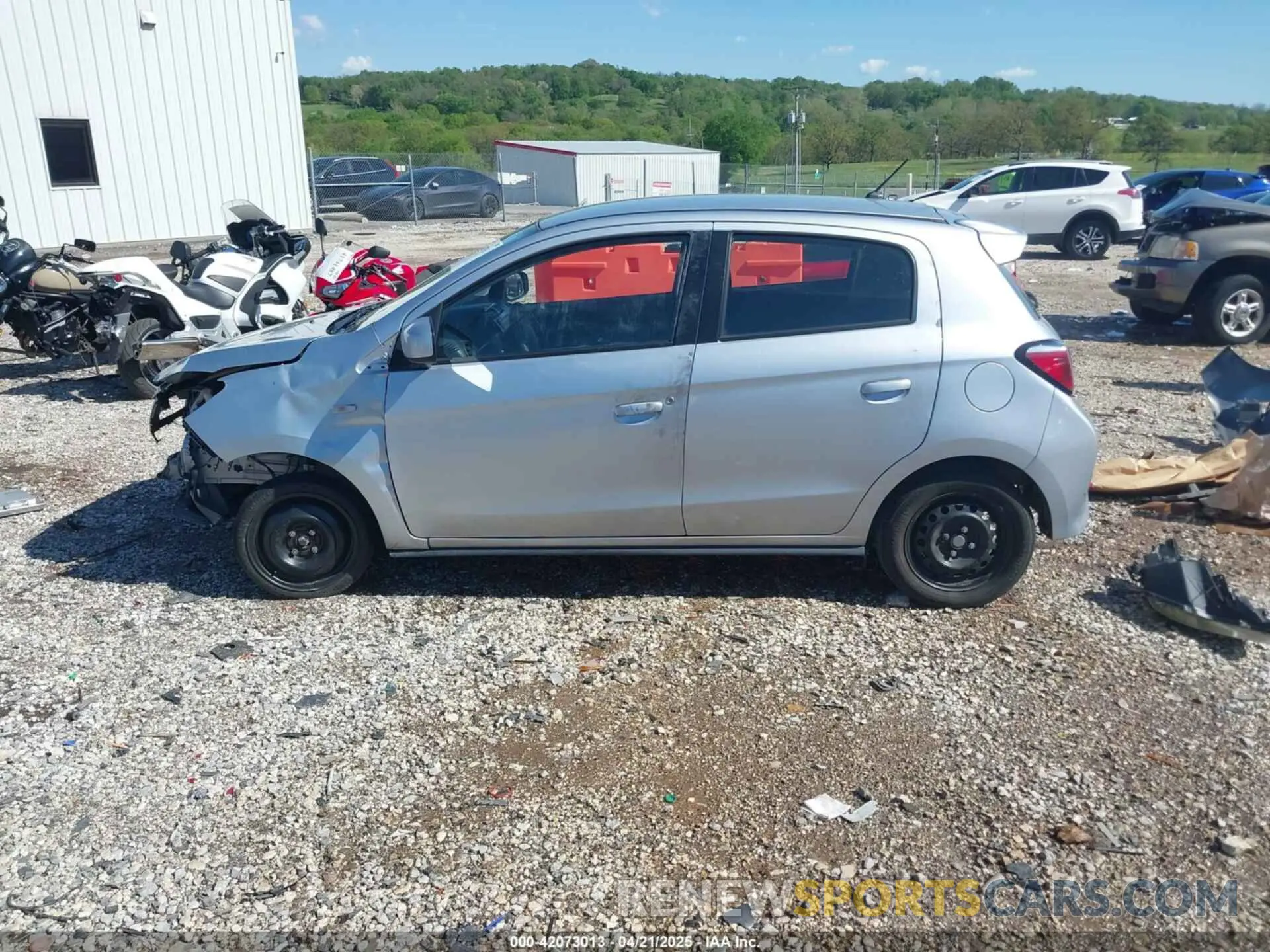 14 fotografías del automóvil dañado ML32AUHJ8MH003121 MITSUBISHI MIRAGE 2021