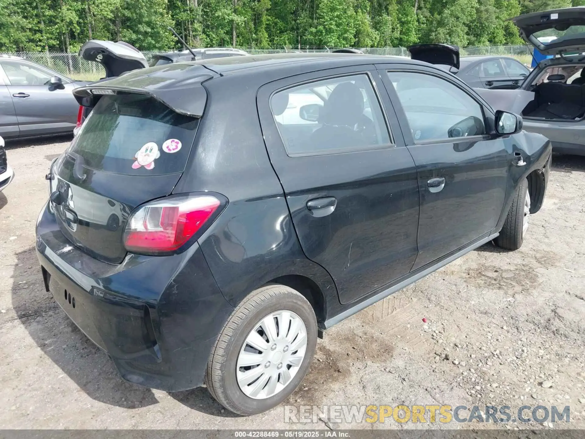 4 fotografías del automóvil dañado ML32AUHJ9MH010224 MITSUBISHI MIRAGE 2021