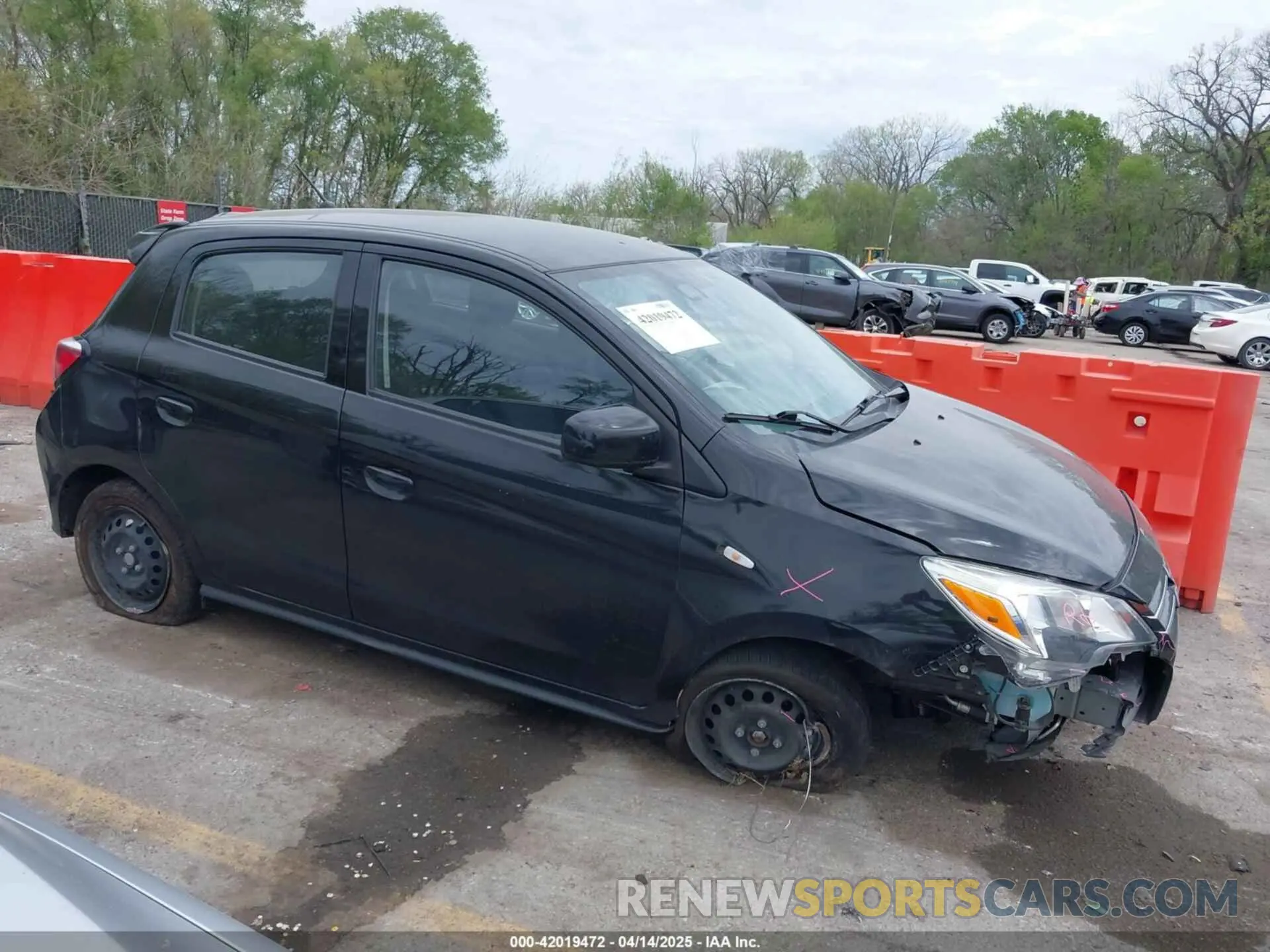 12 fotografías del automóvil dañado ML32AUHJ9MH014242 MITSUBISHI MIRAGE 2021