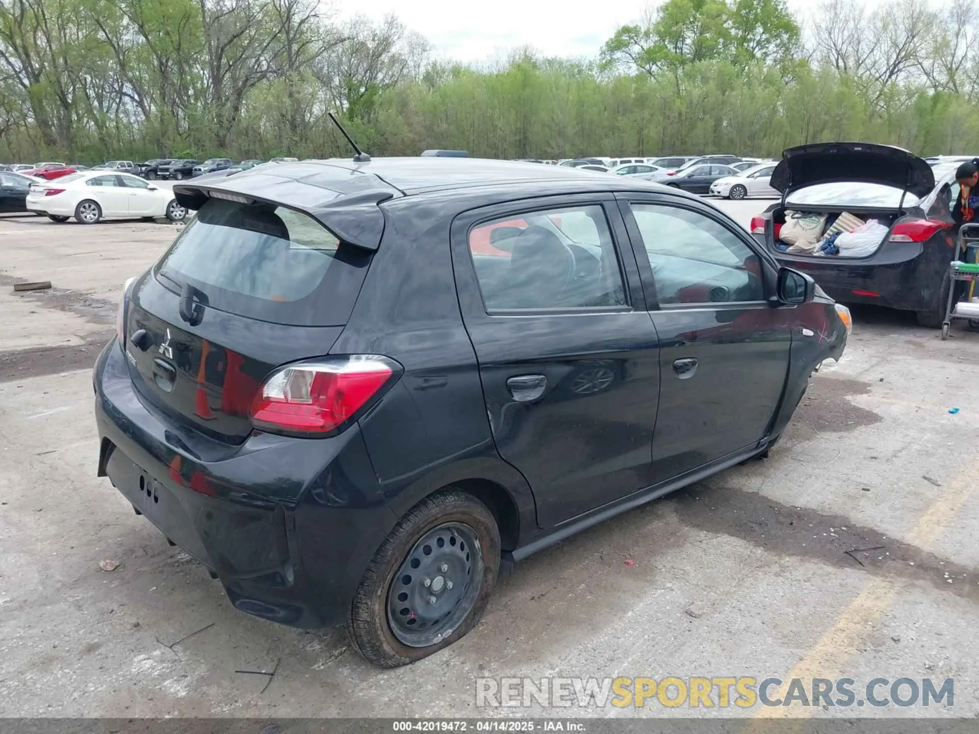 4 fotografías del automóvil dañado ML32AUHJ9MH014242 MITSUBISHI MIRAGE 2021